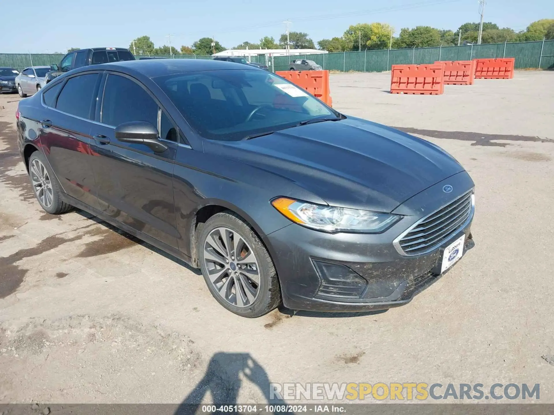 1 Photograph of a damaged car 3FA6P0T97KR285238 FORD FUSION 2019