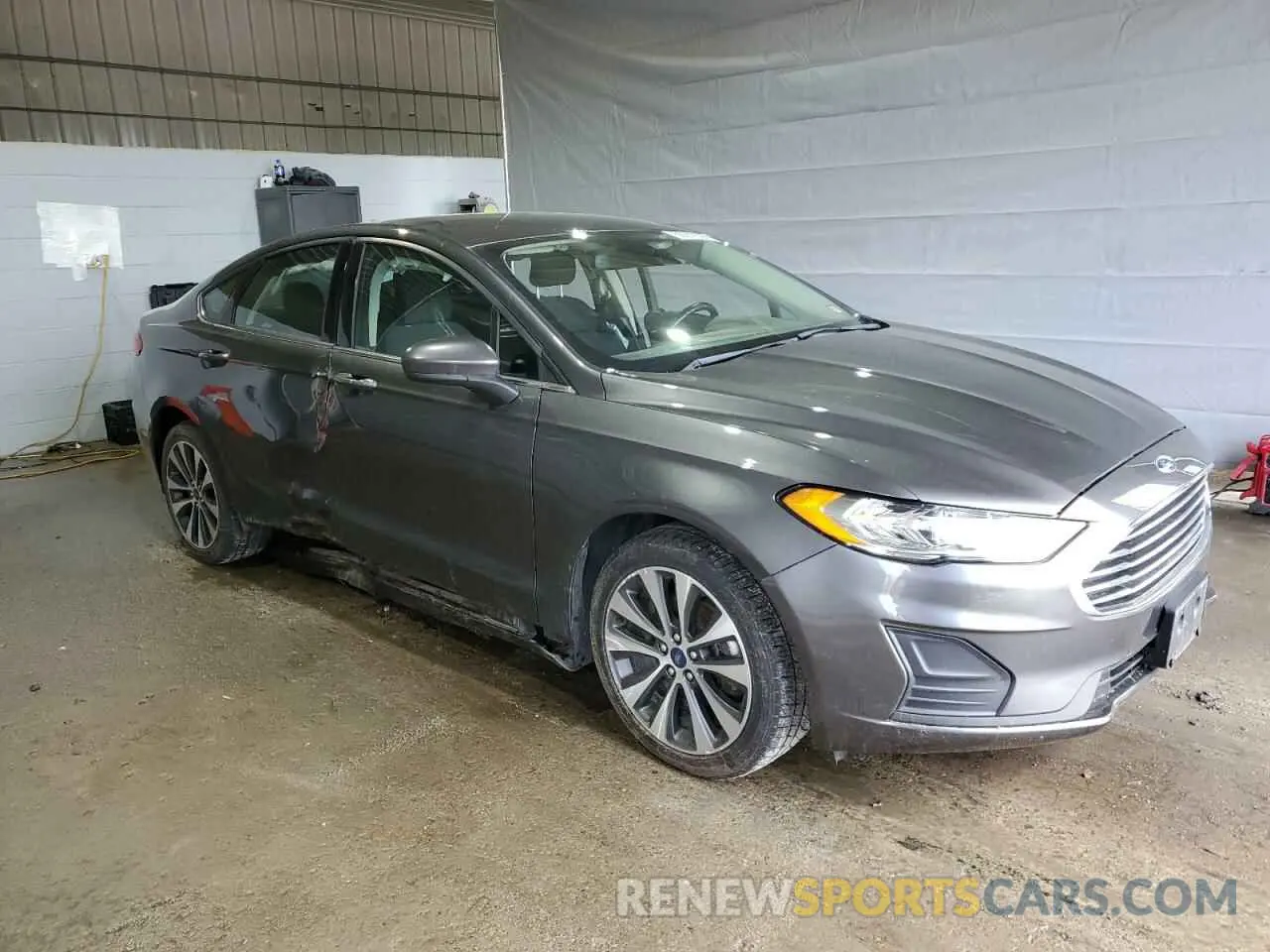 4 Photograph of a damaged car 3FA6P0T98KR191725 FORD FUSION 2019