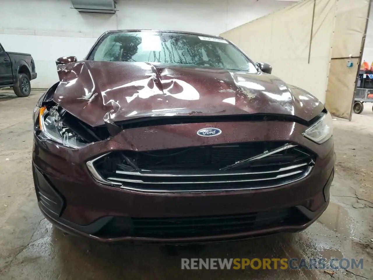5 Photograph of a damaged car 3FA6P0T99KR132005 FORD FUSION 2019