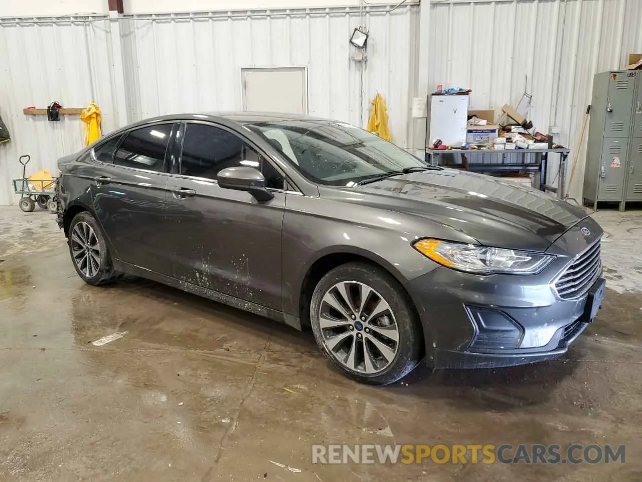 4 Photograph of a damaged car 3FA6P0T9XKR247700 FORD FUSION 2019