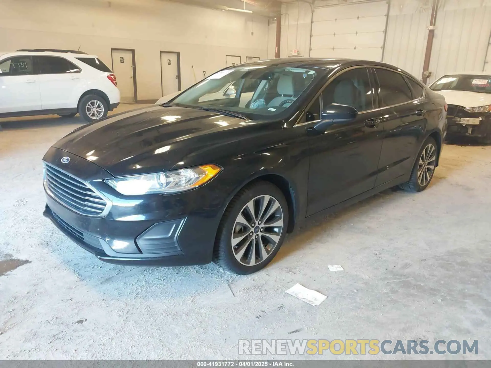 2 Photograph of a damaged car 3FA6P0T9XKR259670 FORD FUSION 2019