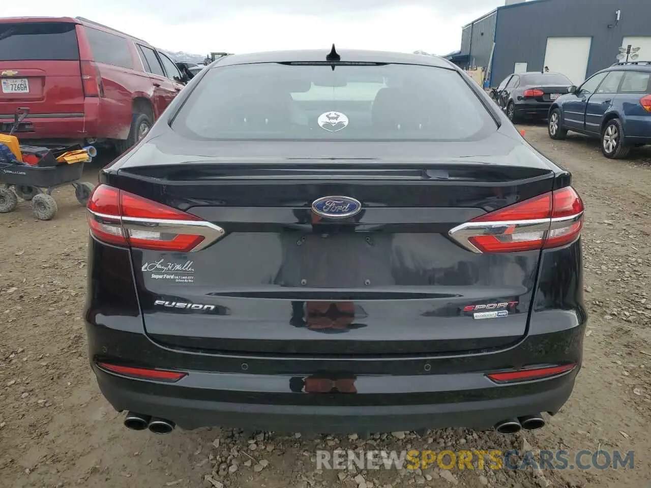 6 Photograph of a damaged car 3FA6P0VP8KR199397 FORD FUSION 2019