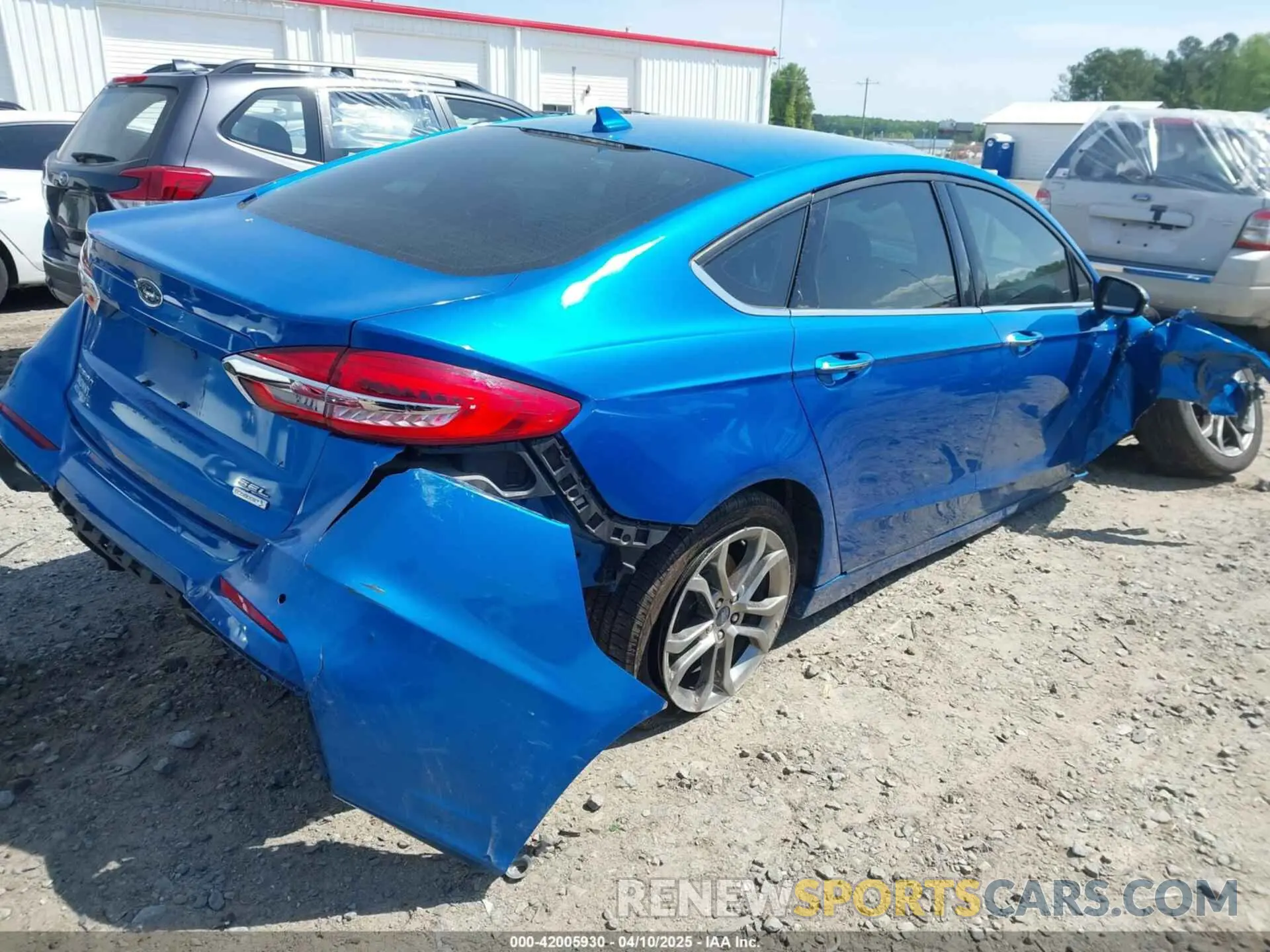 4 Photograph of a damaged car 3FA6P0CD0LR115860 FORD FUSION 2020