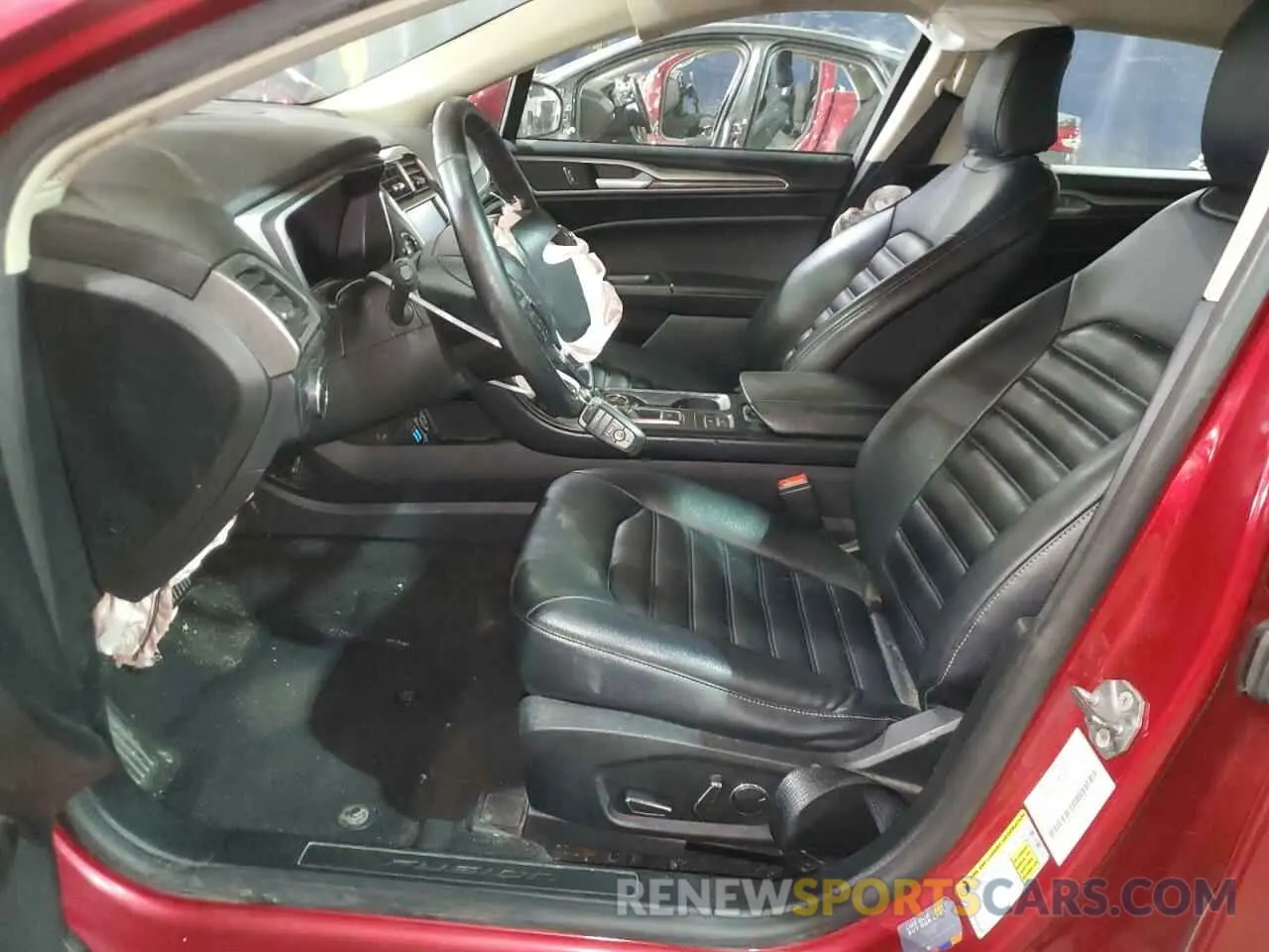 7 Photograph of a damaged car 3FA6P0CD0LR177078 FORD FUSION 2020