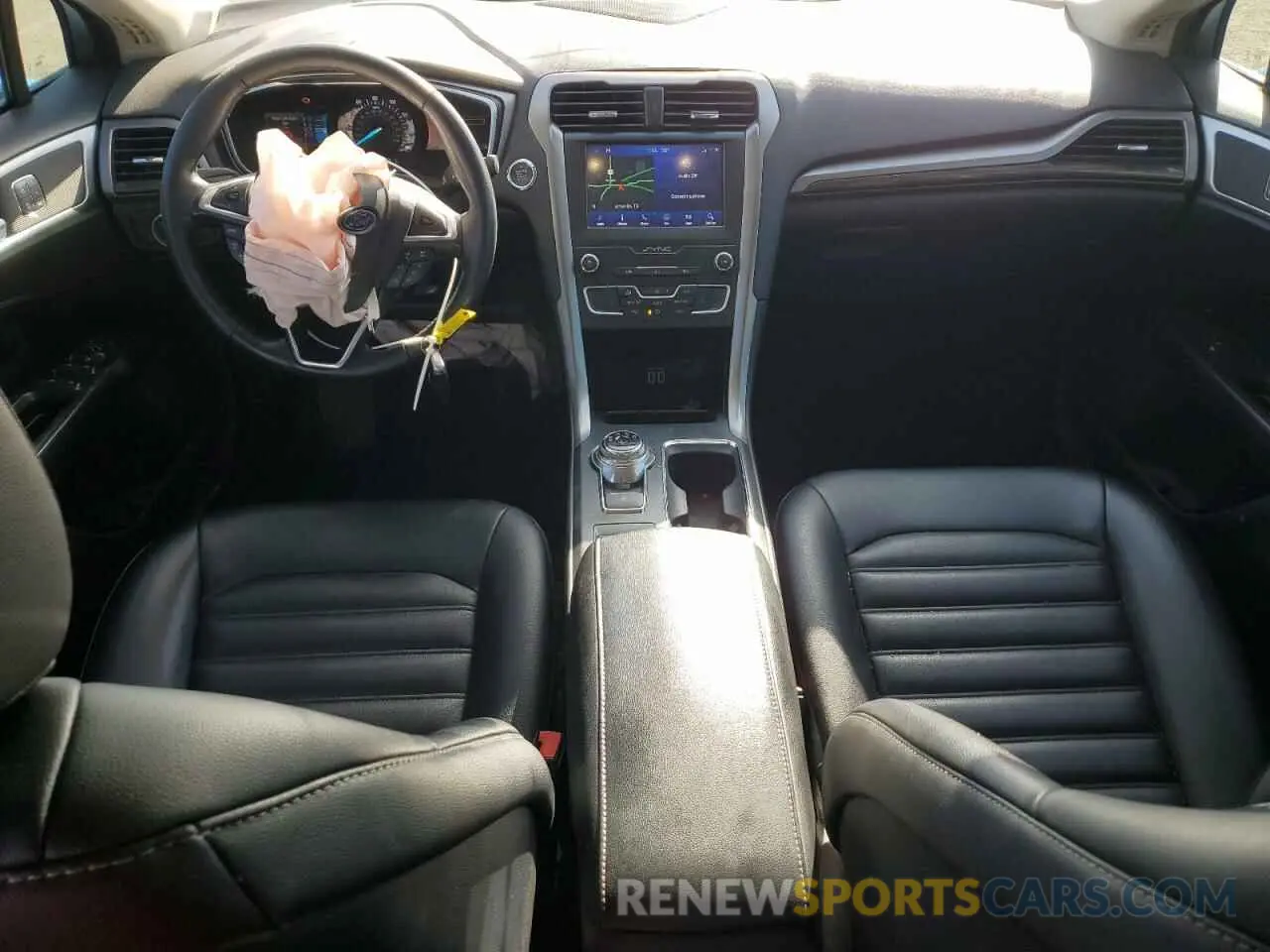 8 Photograph of a damaged car 3FA6P0CD0LR188310 FORD FUSION 2020
