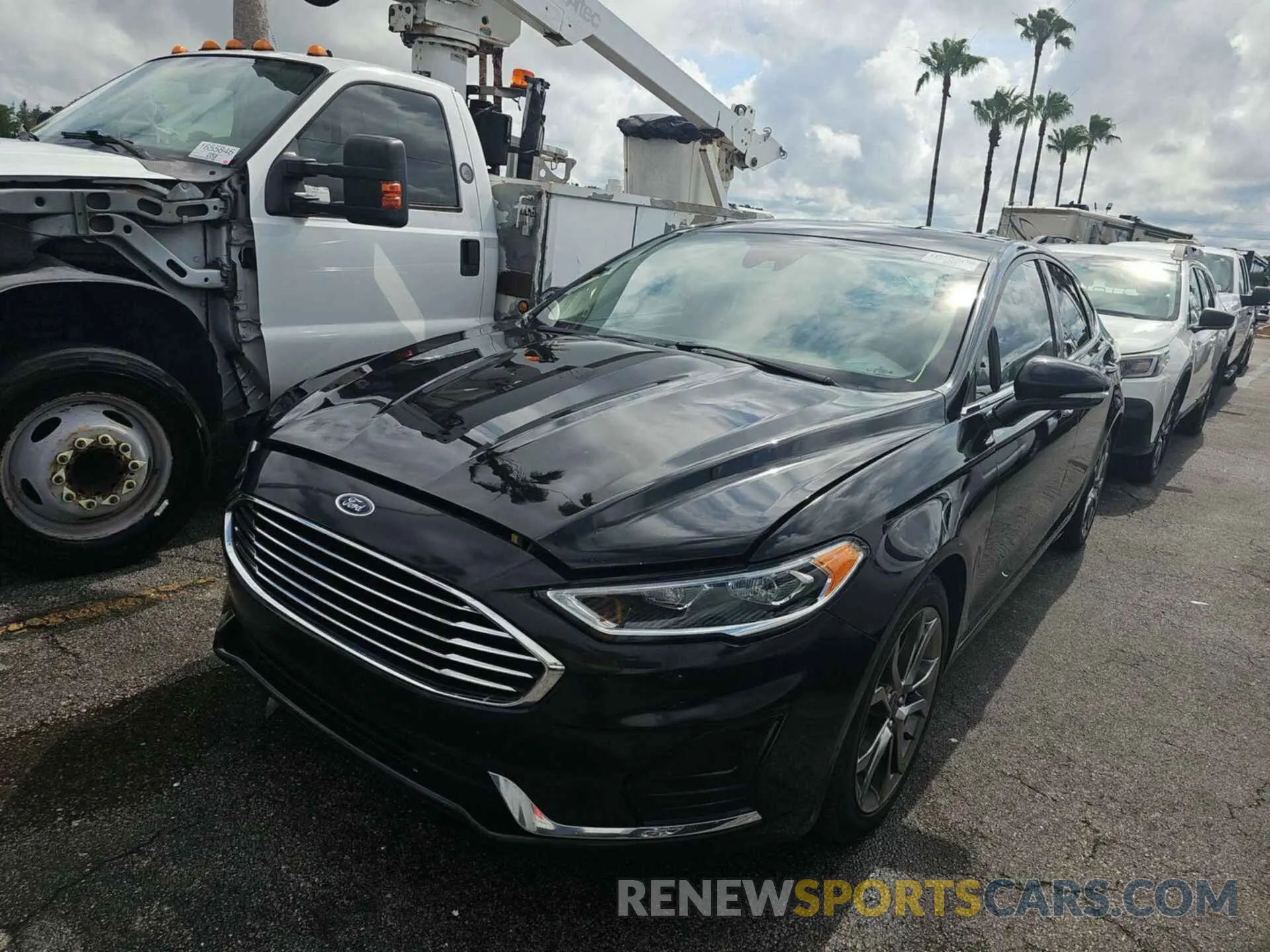 11 Photograph of a damaged car 3FA6P0CD1LR122669 FORD FUSION 2020