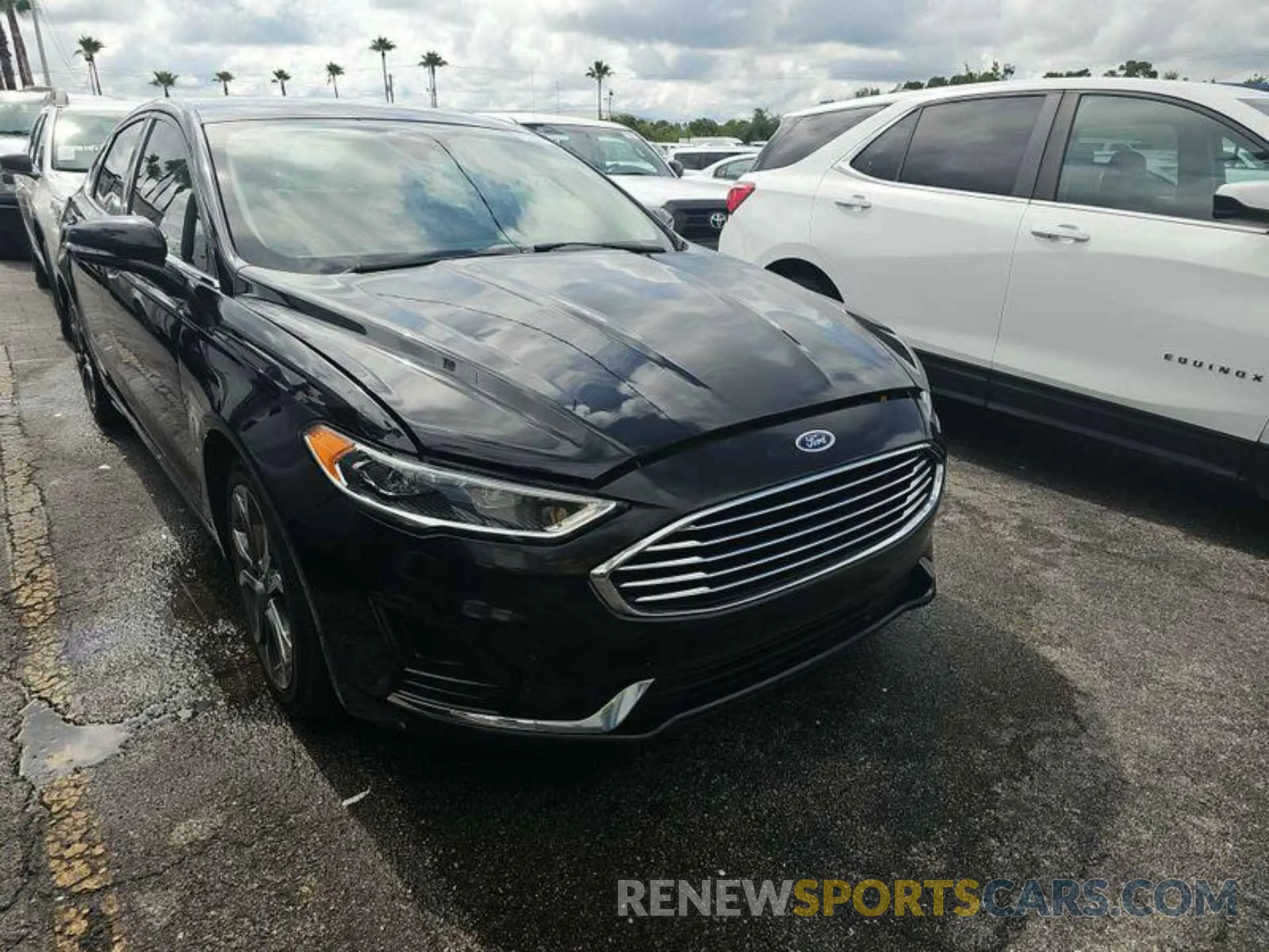 4 Photograph of a damaged car 3FA6P0CD1LR122669 FORD FUSION 2020