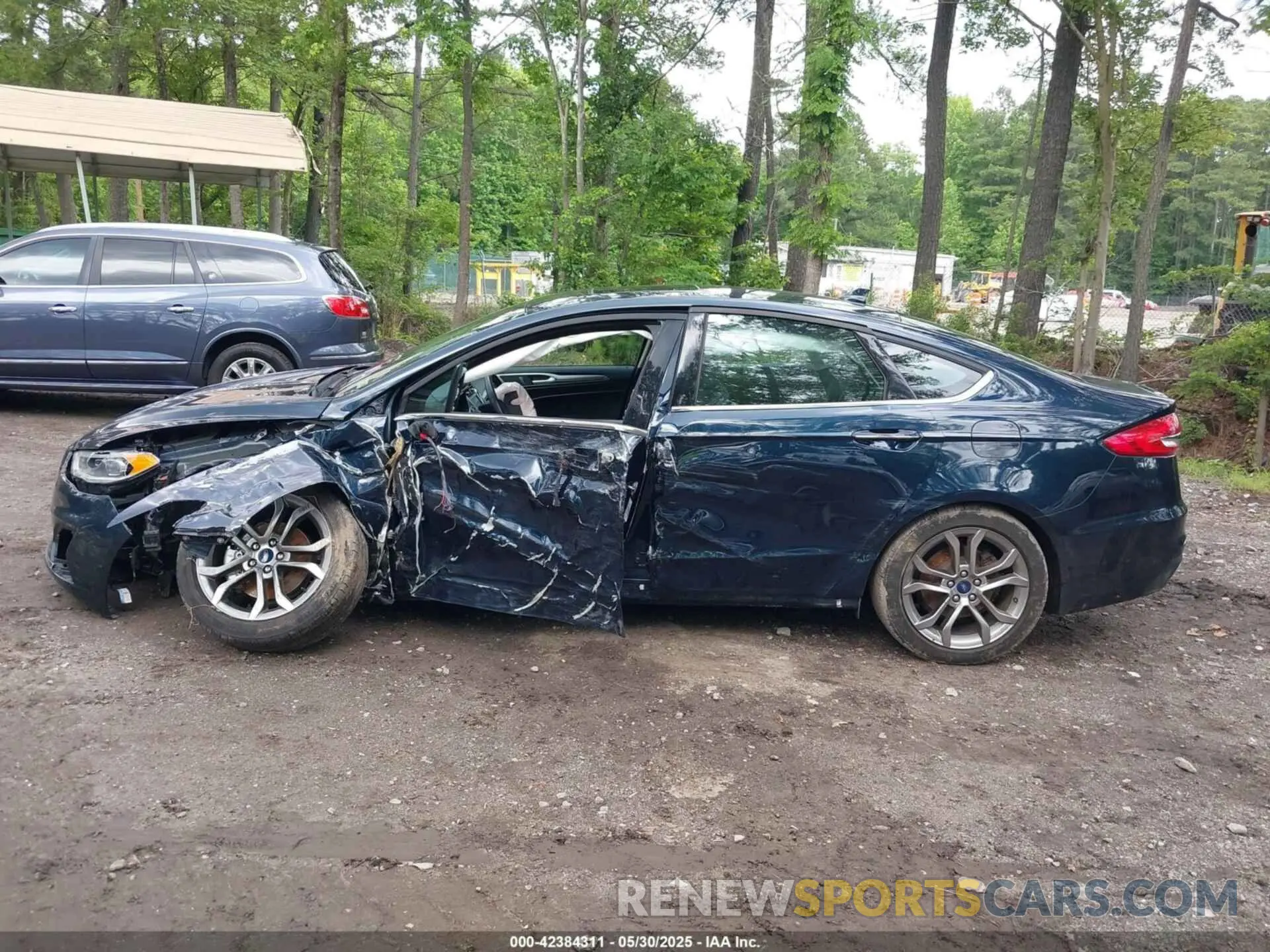 14 Photograph of a damaged car 3FA6P0CD1LR180409 FORD FUSION 2020
