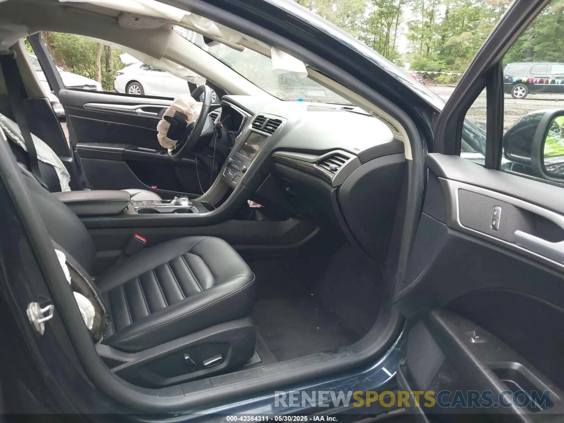 5 Photograph of a damaged car 3FA6P0CD1LR180409 FORD FUSION 2020