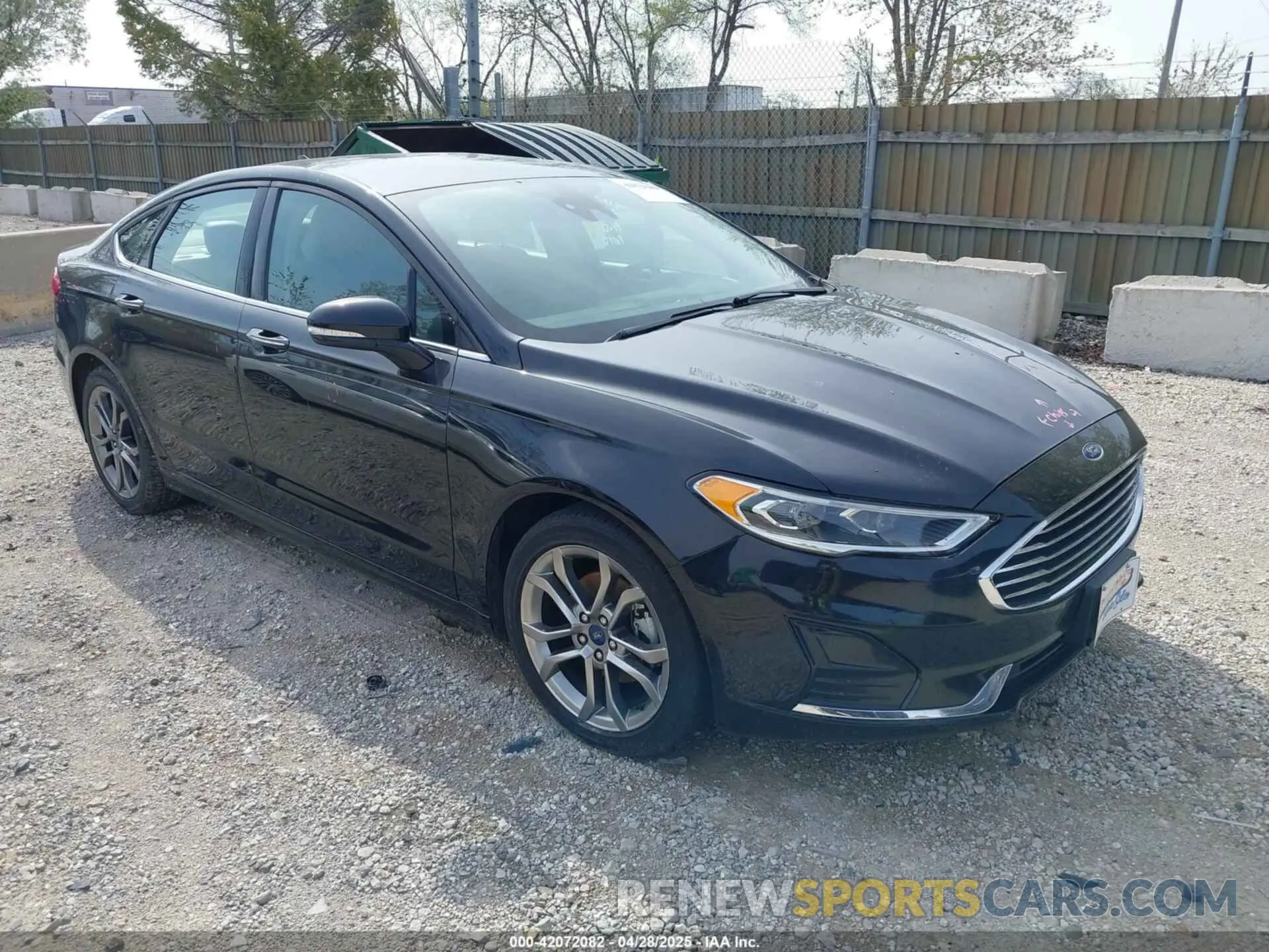 1 Photograph of a damaged car 3FA6P0CD1LR216339 FORD FUSION 2020
