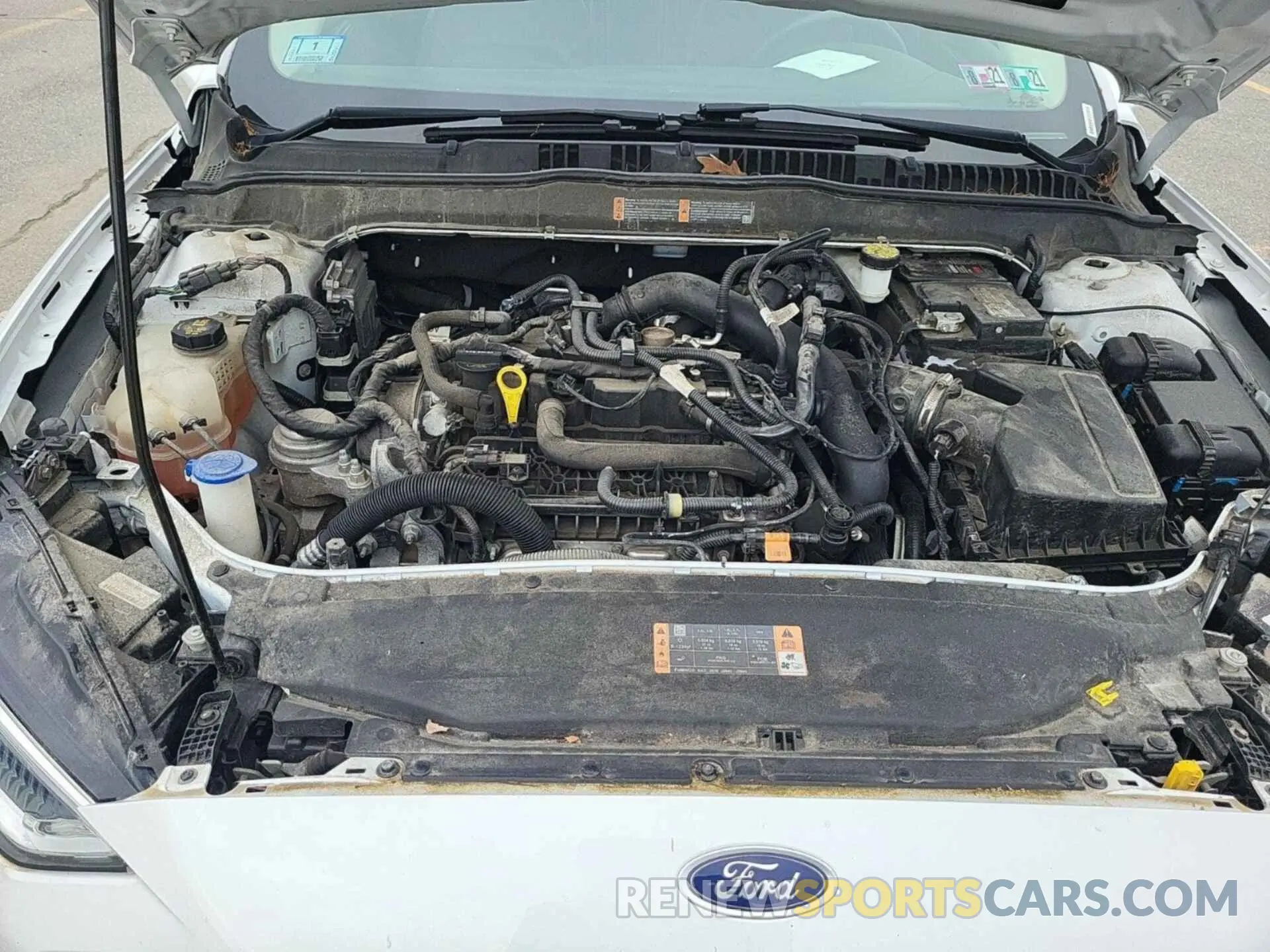 15 Photograph of a damaged car 3FA6P0CD1LR240821 FORD FUSION 2020