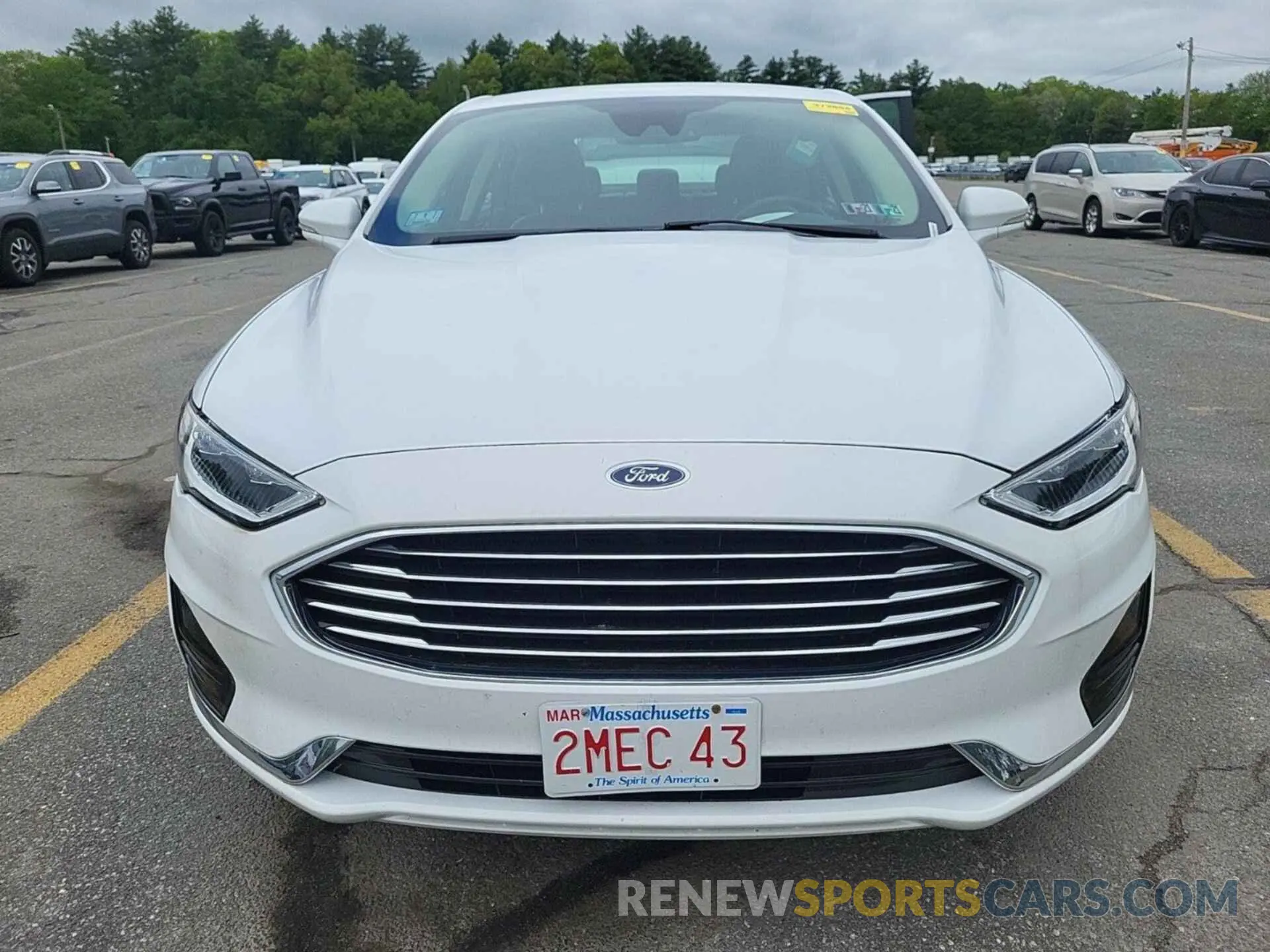 5 Photograph of a damaged car 3FA6P0CD1LR240821 FORD FUSION 2020