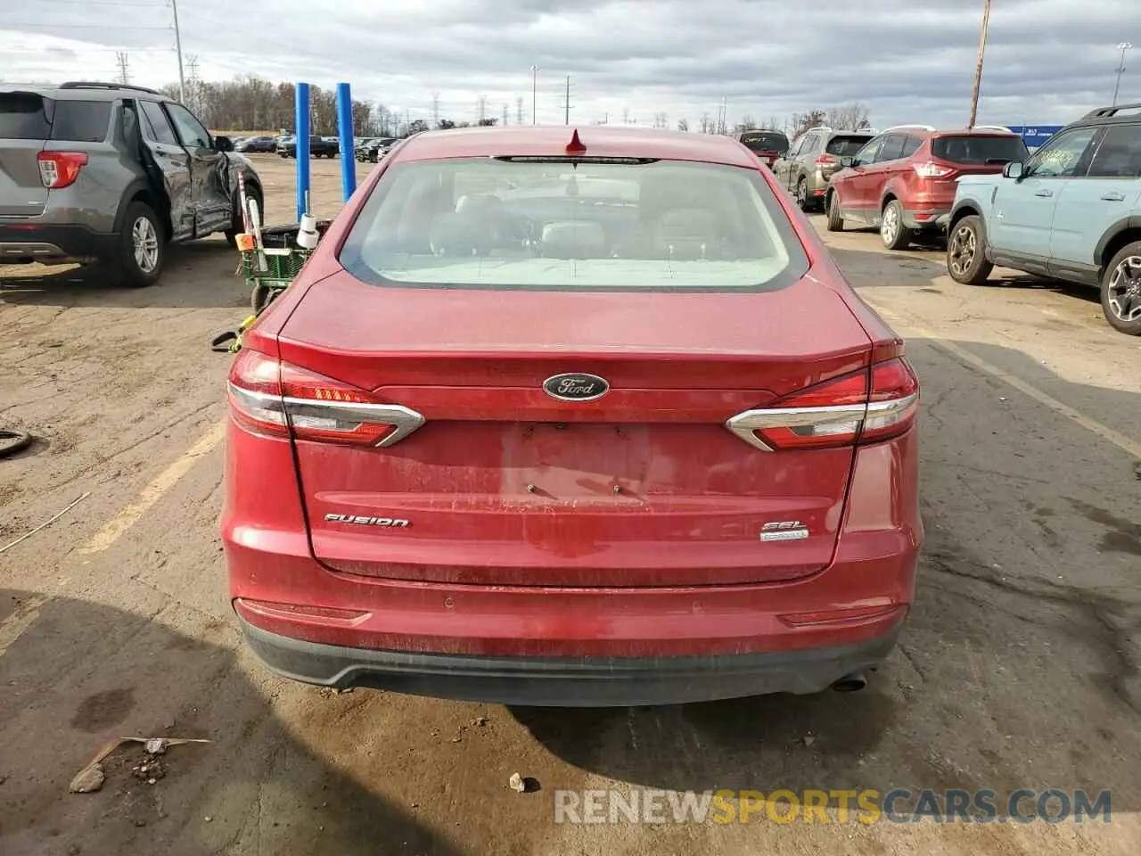 6 Photograph of a damaged car 3FA6P0CD2LR129484 FORD FUSION 2020