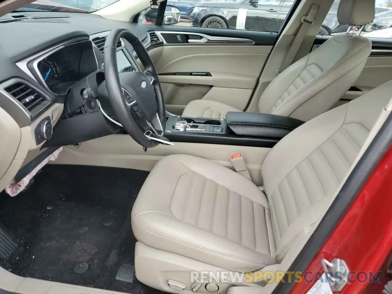 7 Photograph of a damaged car 3FA6P0CD2LR129484 FORD FUSION 2020