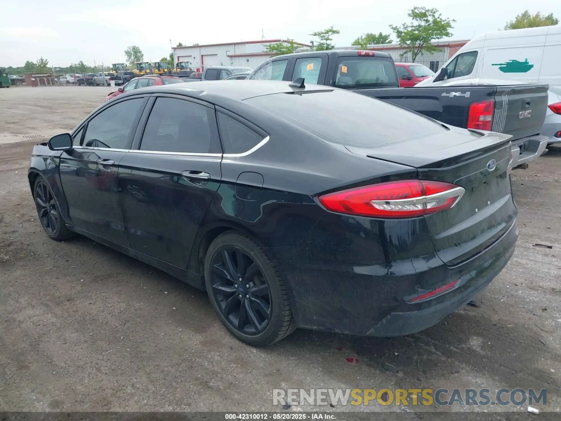 3 Photograph of a damaged car 3FA6P0CD2LR145913 FORD FUSION 2020