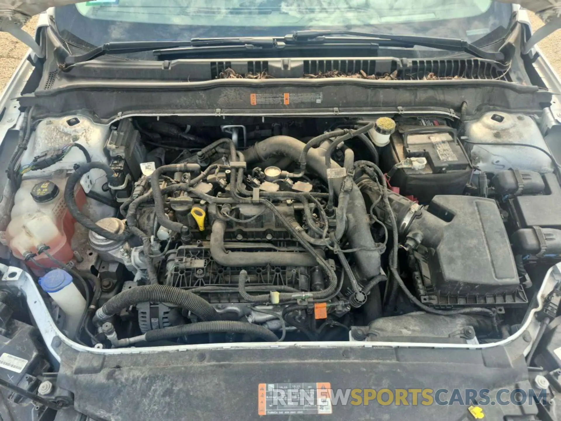 16 Photograph of a damaged car 3FA6P0CD2LR195730 FORD FUSION 2020