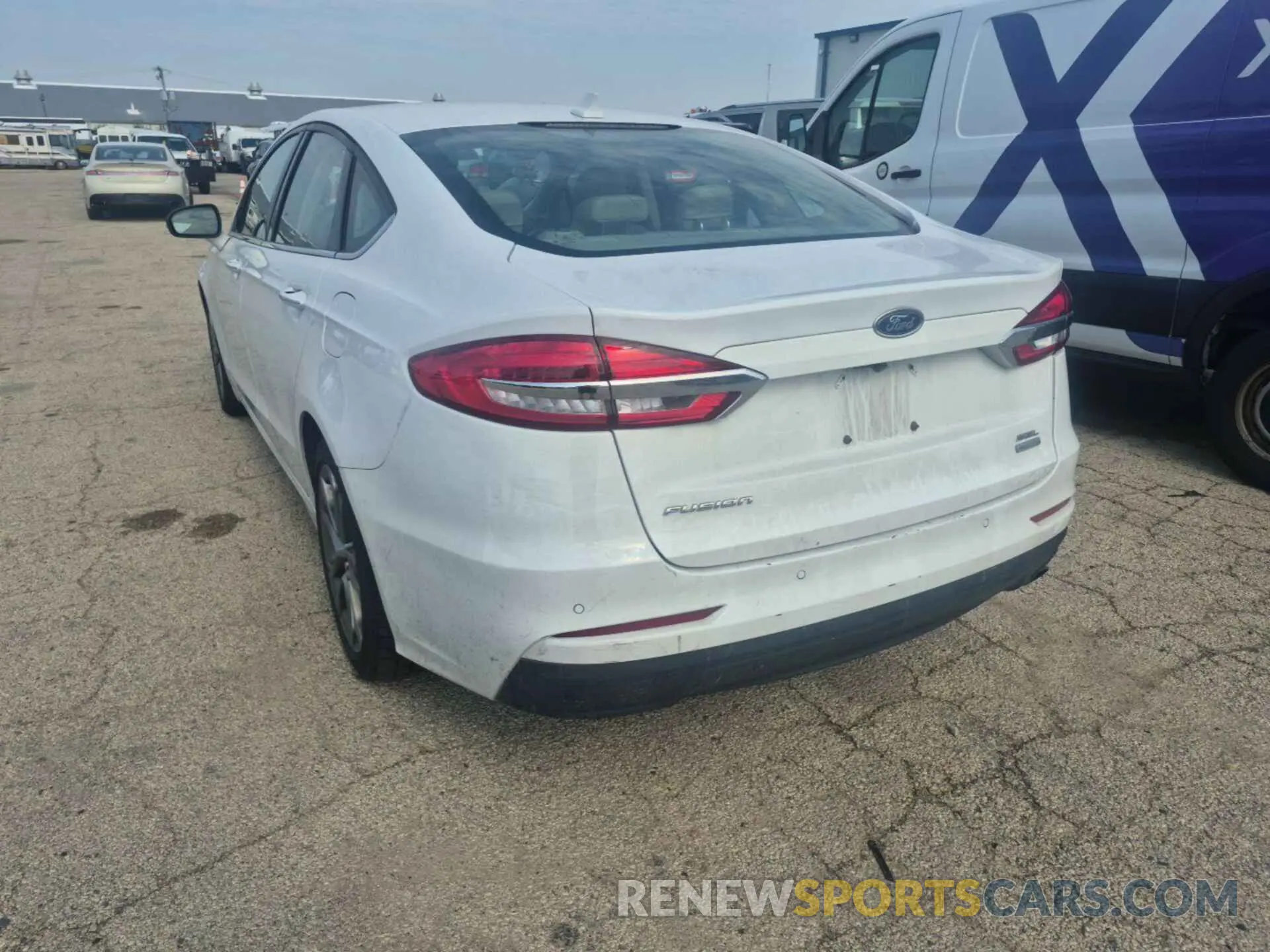24 Photograph of a damaged car 3FA6P0CD2LR195730 FORD FUSION 2020