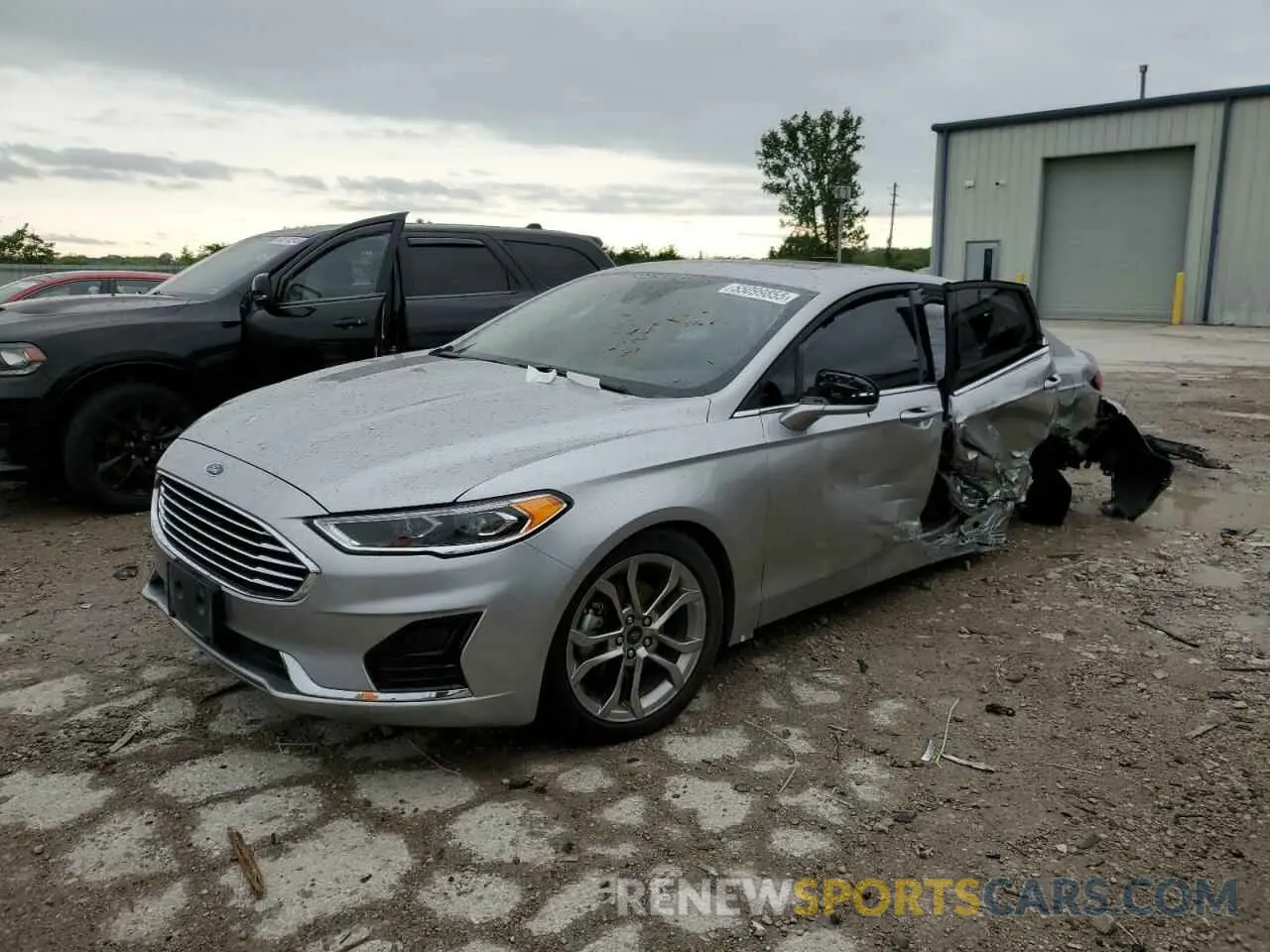 1 Photograph of a damaged car 3FA6P0CD4LR148327 FORD FUSION 2020