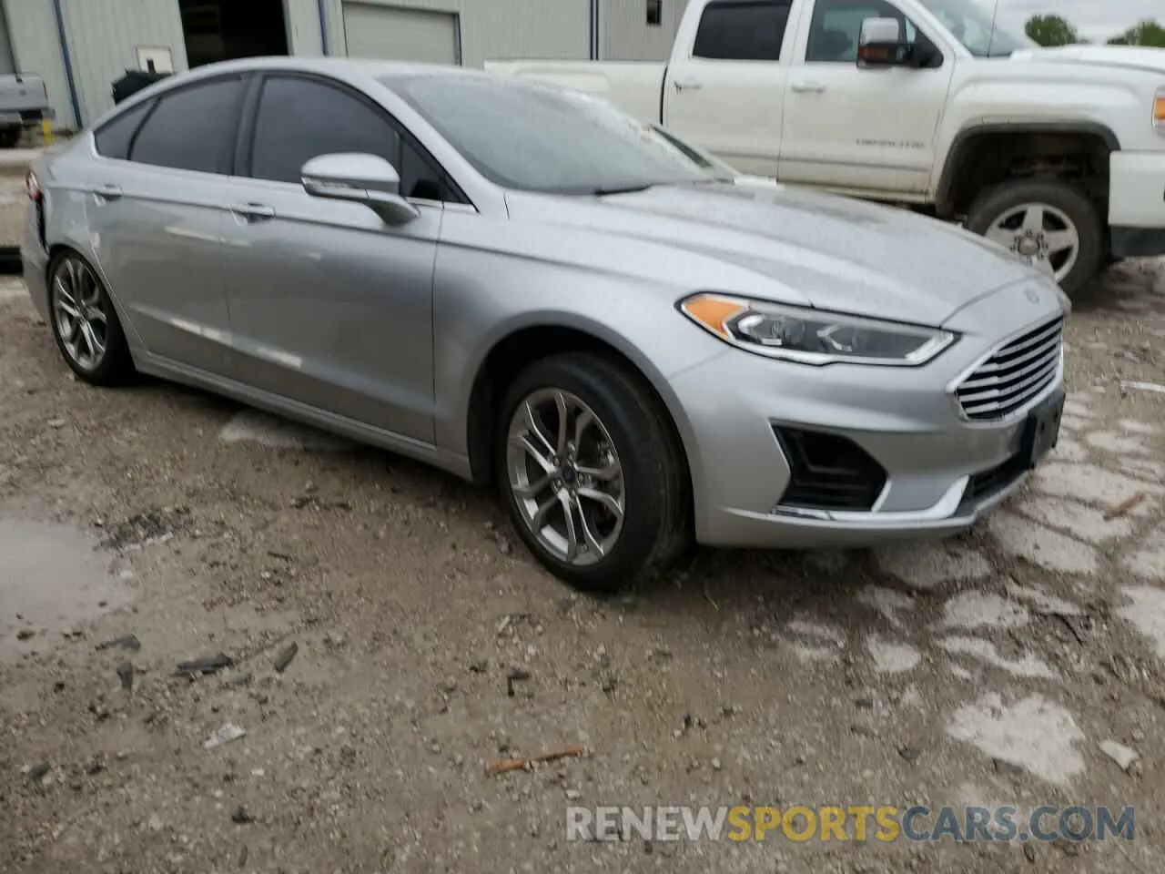 4 Photograph of a damaged car 3FA6P0CD4LR148327 FORD FUSION 2020