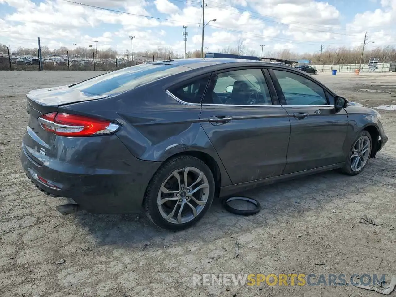 3 Photograph of a damaged car 3FA6P0CD4LR153284 FORD FUSION 2020