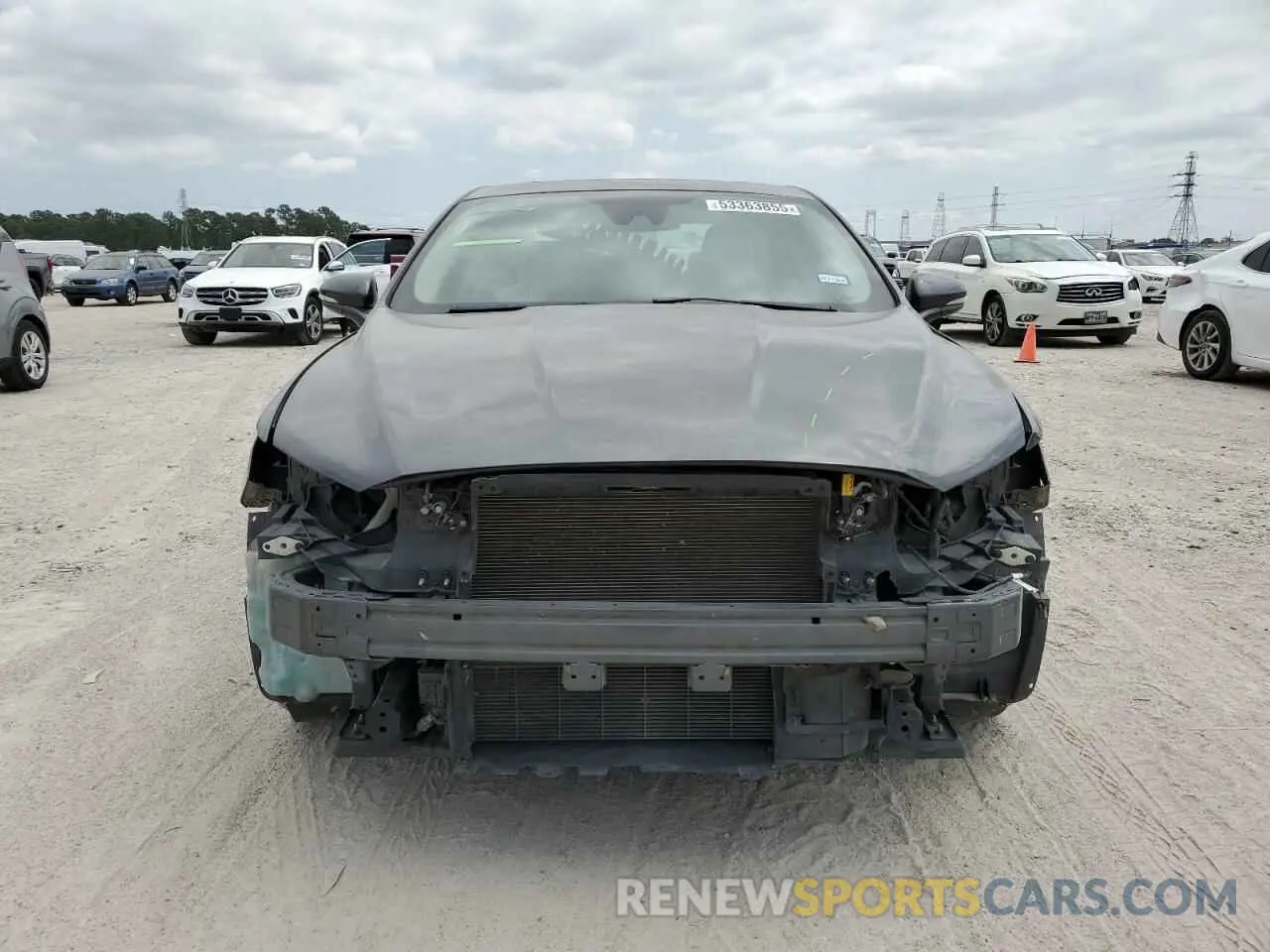 5 Photograph of a damaged car 3FA6P0CD4LR160333 FORD FUSION 2020
