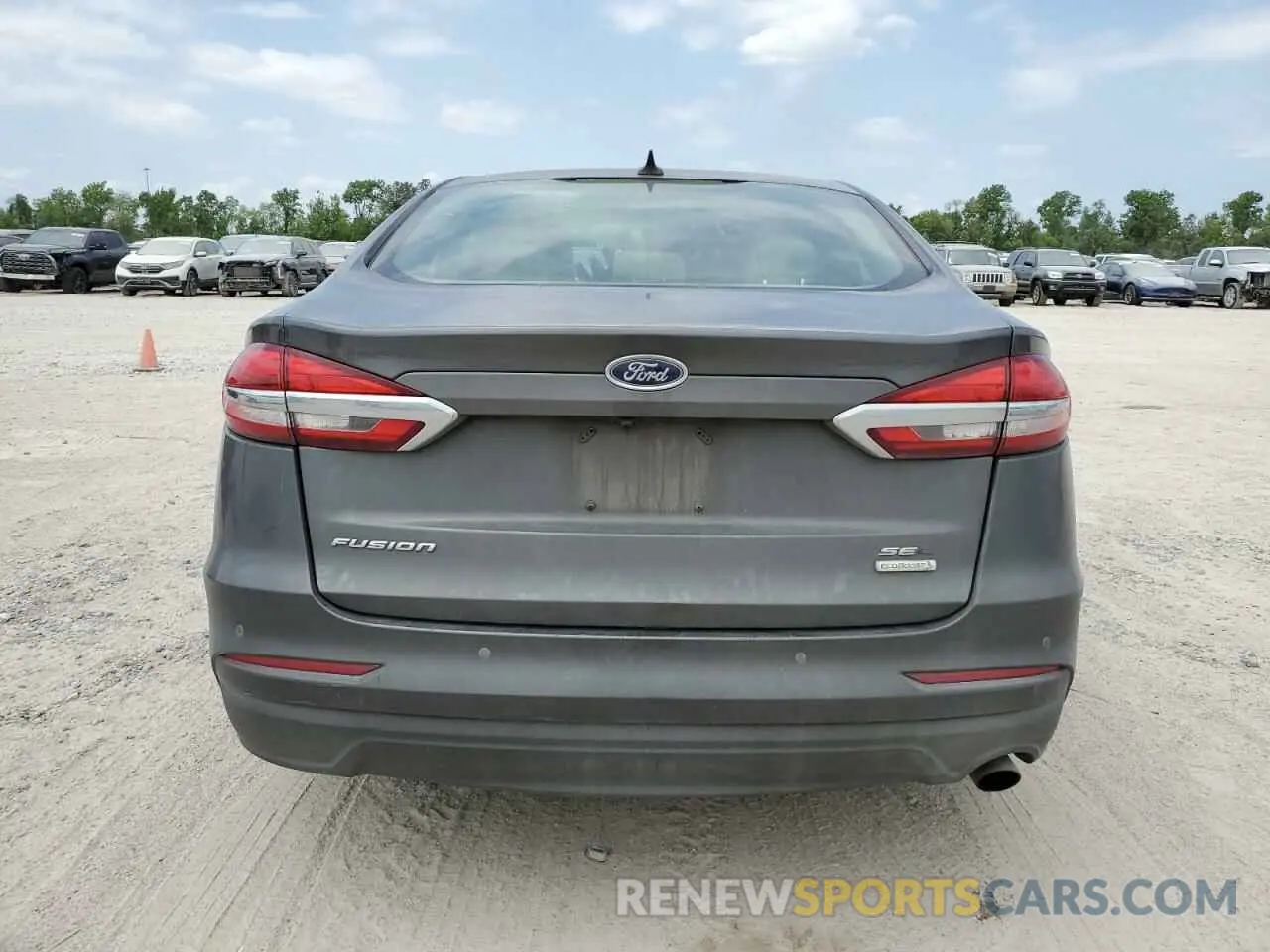 6 Photograph of a damaged car 3FA6P0CD4LR160333 FORD FUSION 2020