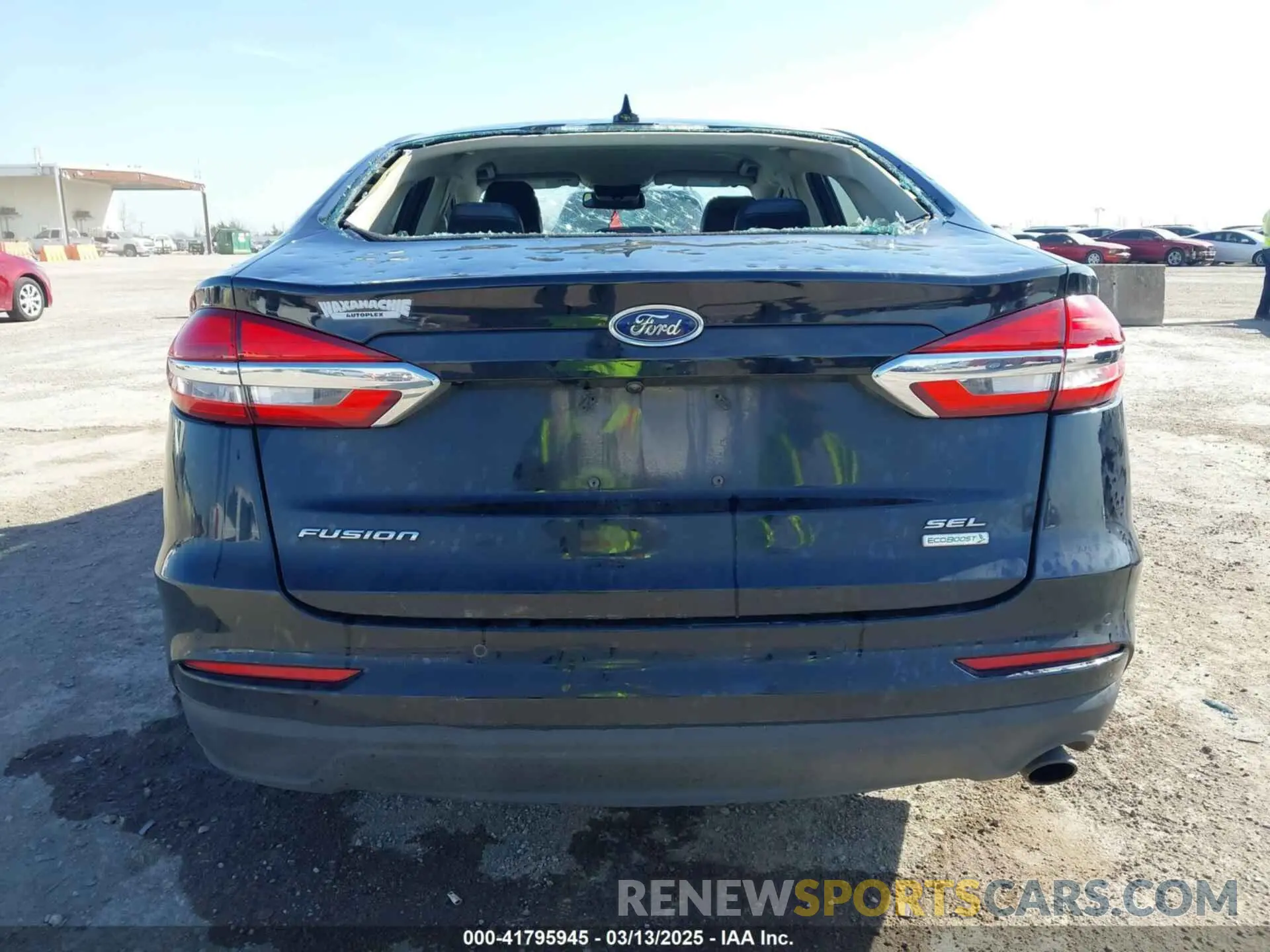 16 Photograph of a damaged car 3FA6P0CD4LR169372 FORD FUSION 2020