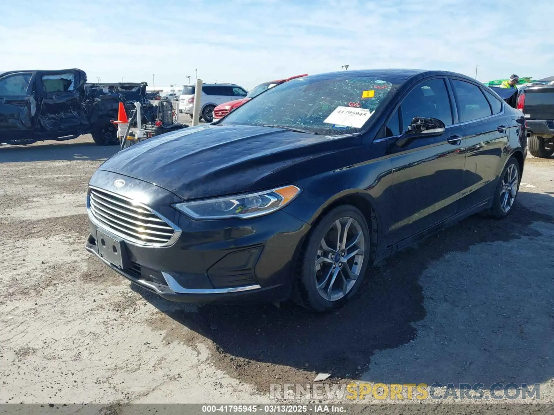 2 Photograph of a damaged car 3FA6P0CD4LR169372 FORD FUSION 2020