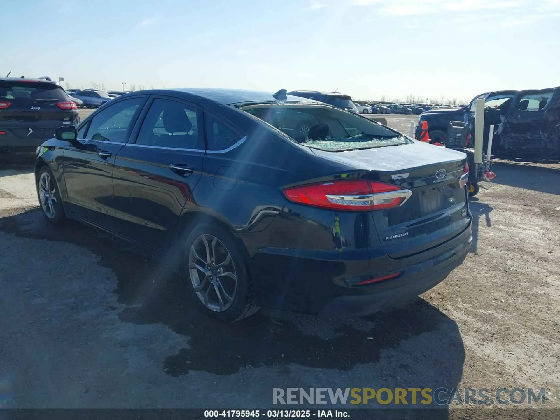 3 Photograph of a damaged car 3FA6P0CD4LR169372 FORD FUSION 2020