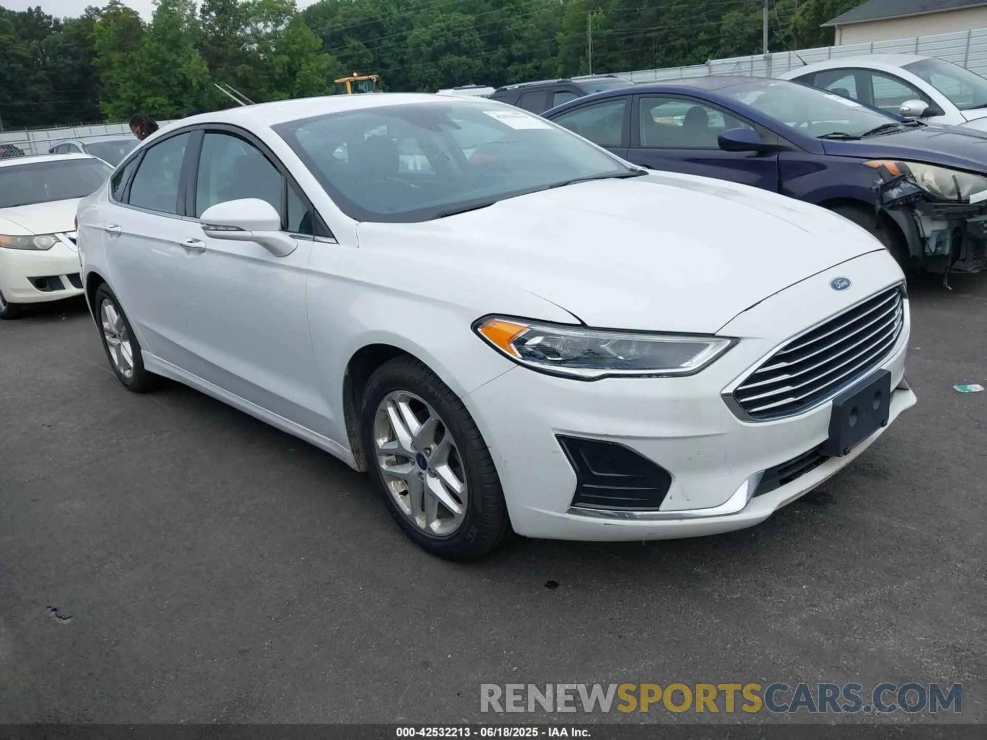 1 Photograph of a damaged car 3FA6P0CD4LR177004 FORD FUSION 2020