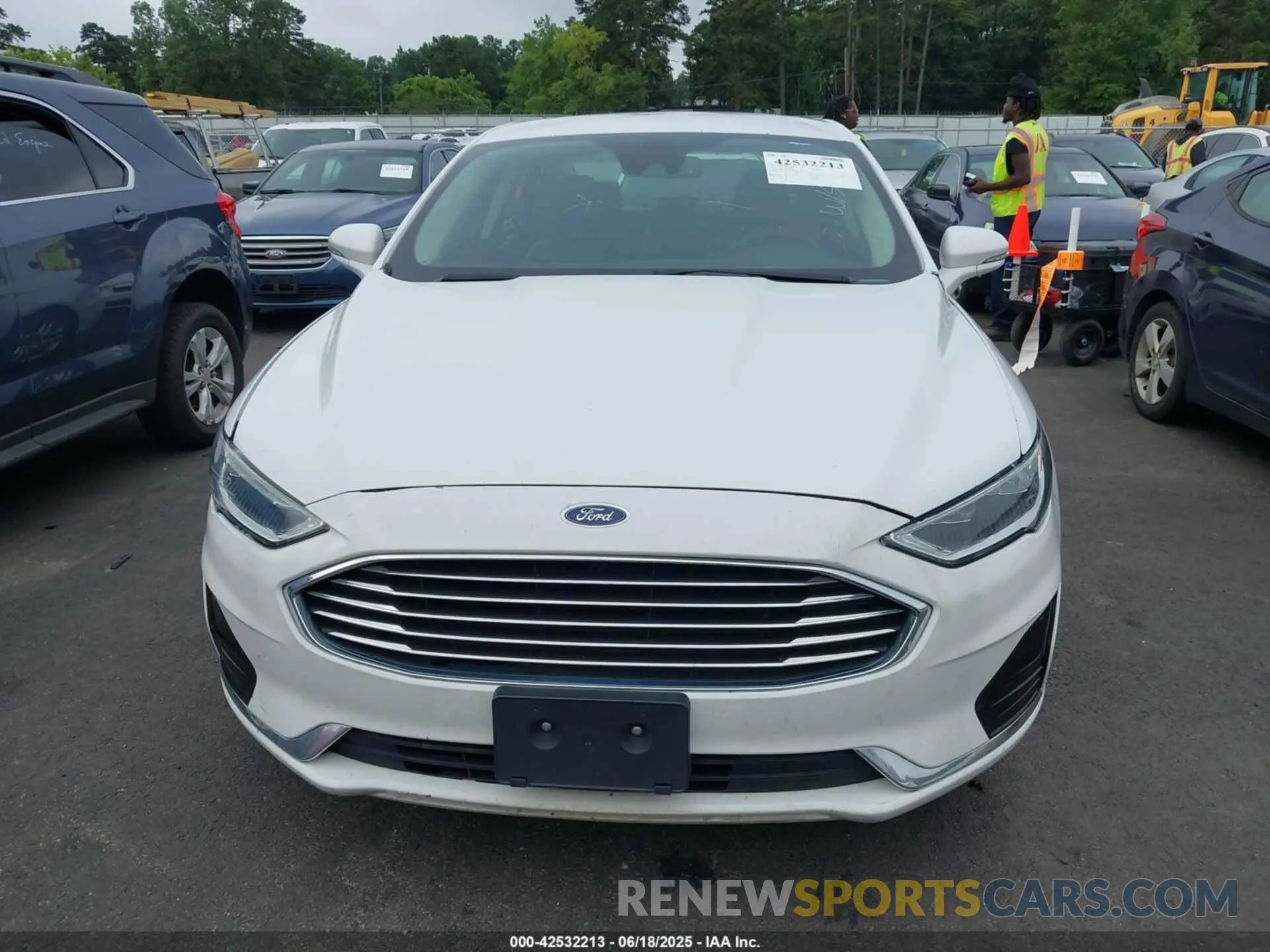 12 Photograph of a damaged car 3FA6P0CD4LR177004 FORD FUSION 2020