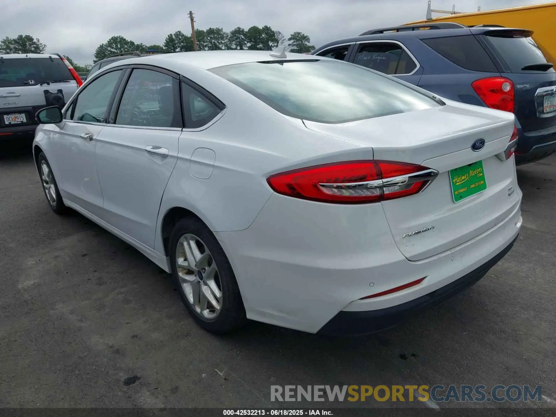 3 Photograph of a damaged car 3FA6P0CD4LR177004 FORD FUSION 2020