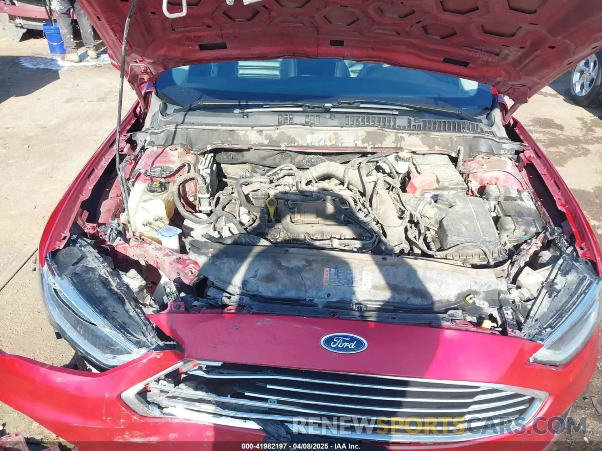 10 Photograph of a damaged car 3FA6P0CD5LR205506 FORD FUSION 2020