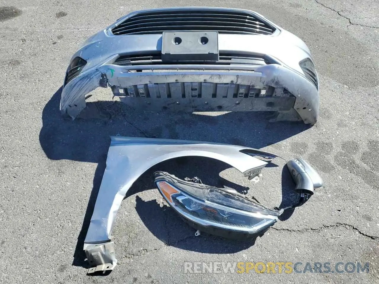 12 Photograph of a damaged car 3FA6P0CD6LR130198 FORD FUSION 2020
