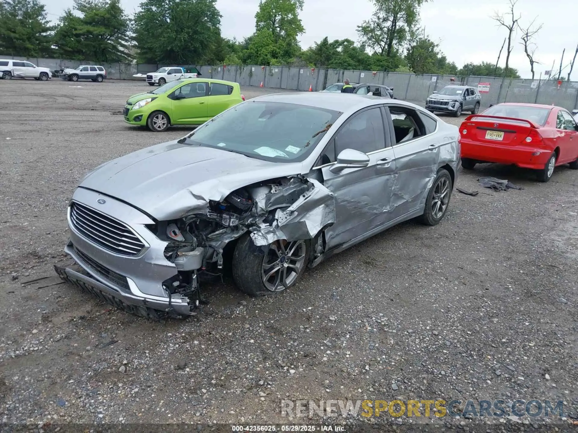 2 Photograph of a damaged car 3FA6P0CD6LR130394 FORD FUSION 2020