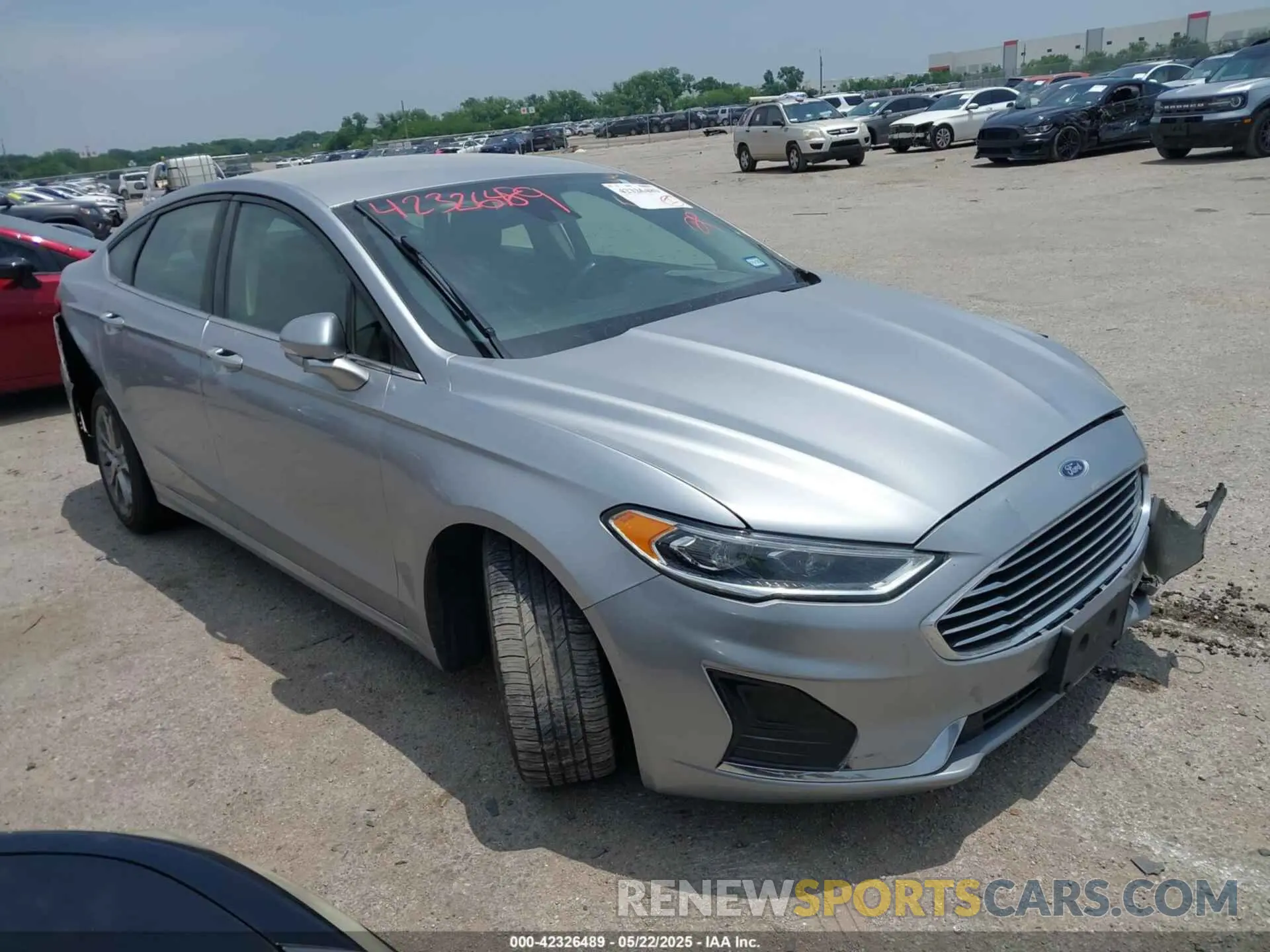 1 Photograph of a damaged car 3FA6P0CD6LR177649 FORD FUSION 2020