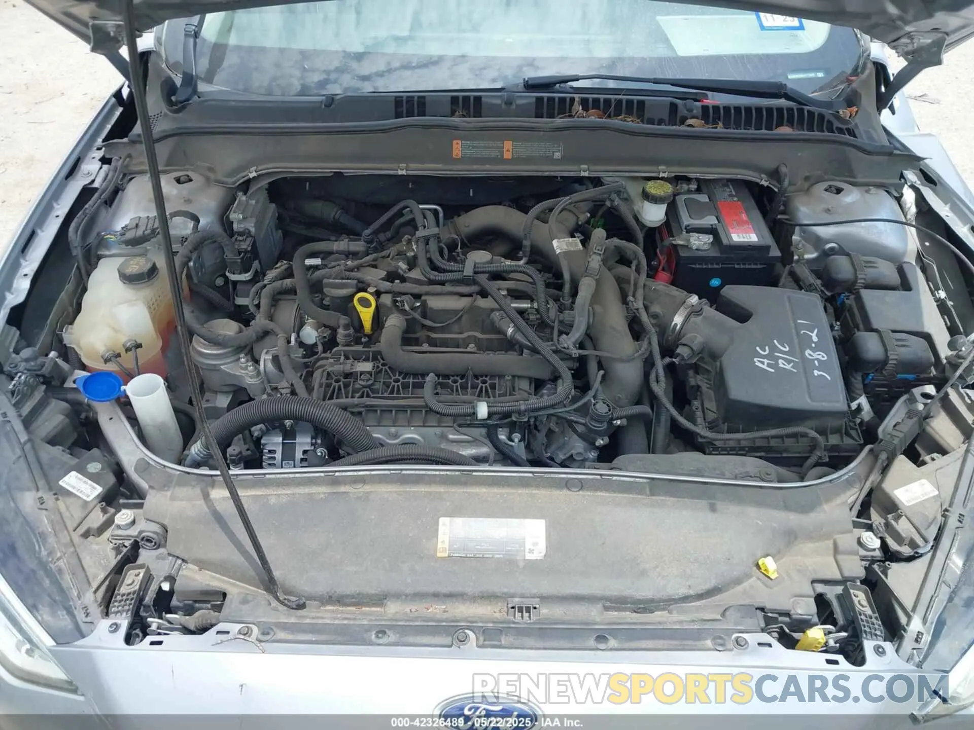 10 Photograph of a damaged car 3FA6P0CD6LR177649 FORD FUSION 2020