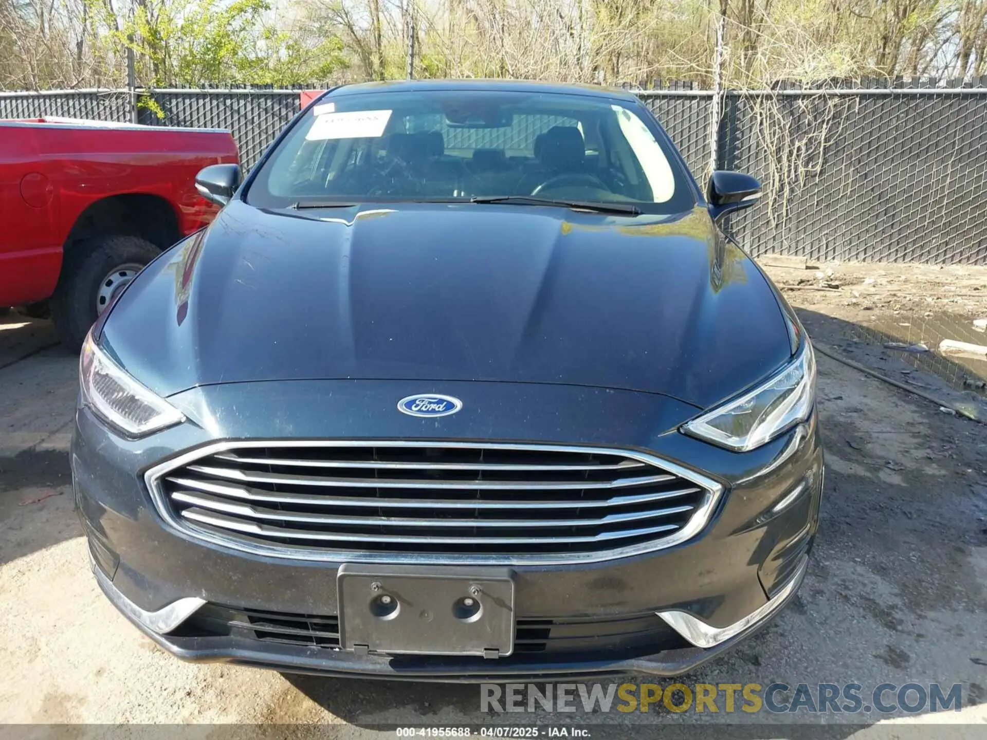 13 Photograph of a damaged car 3FA6P0CD6LR198985 FORD FUSION 2020