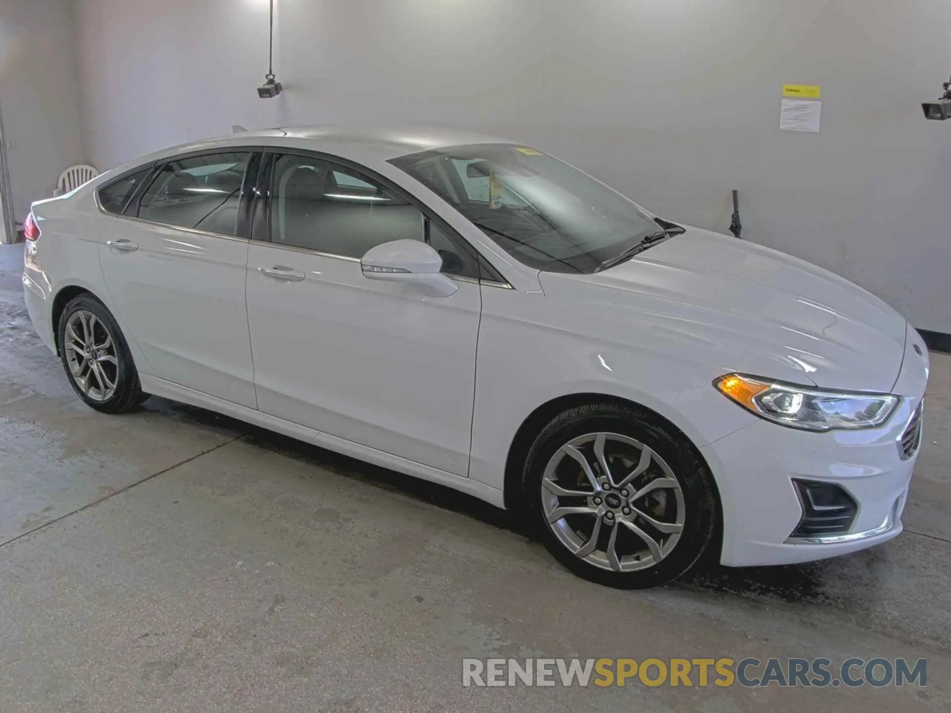 8 Photograph of a damaged car 3FA6P0CD7LR154235 FORD FUSION 2020