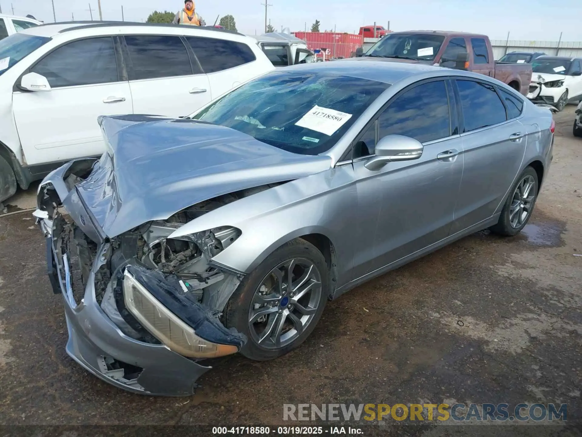2 Photograph of a damaged car 3FA6P0CD7LR177367 FORD FUSION 2020