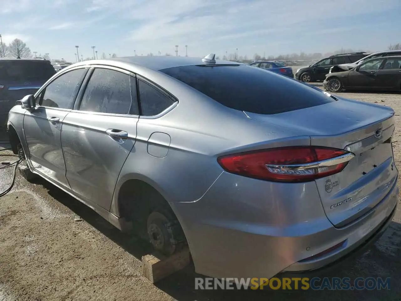 2 Photograph of a damaged car 3FA6P0CD7LR177479 FORD FUSION 2020