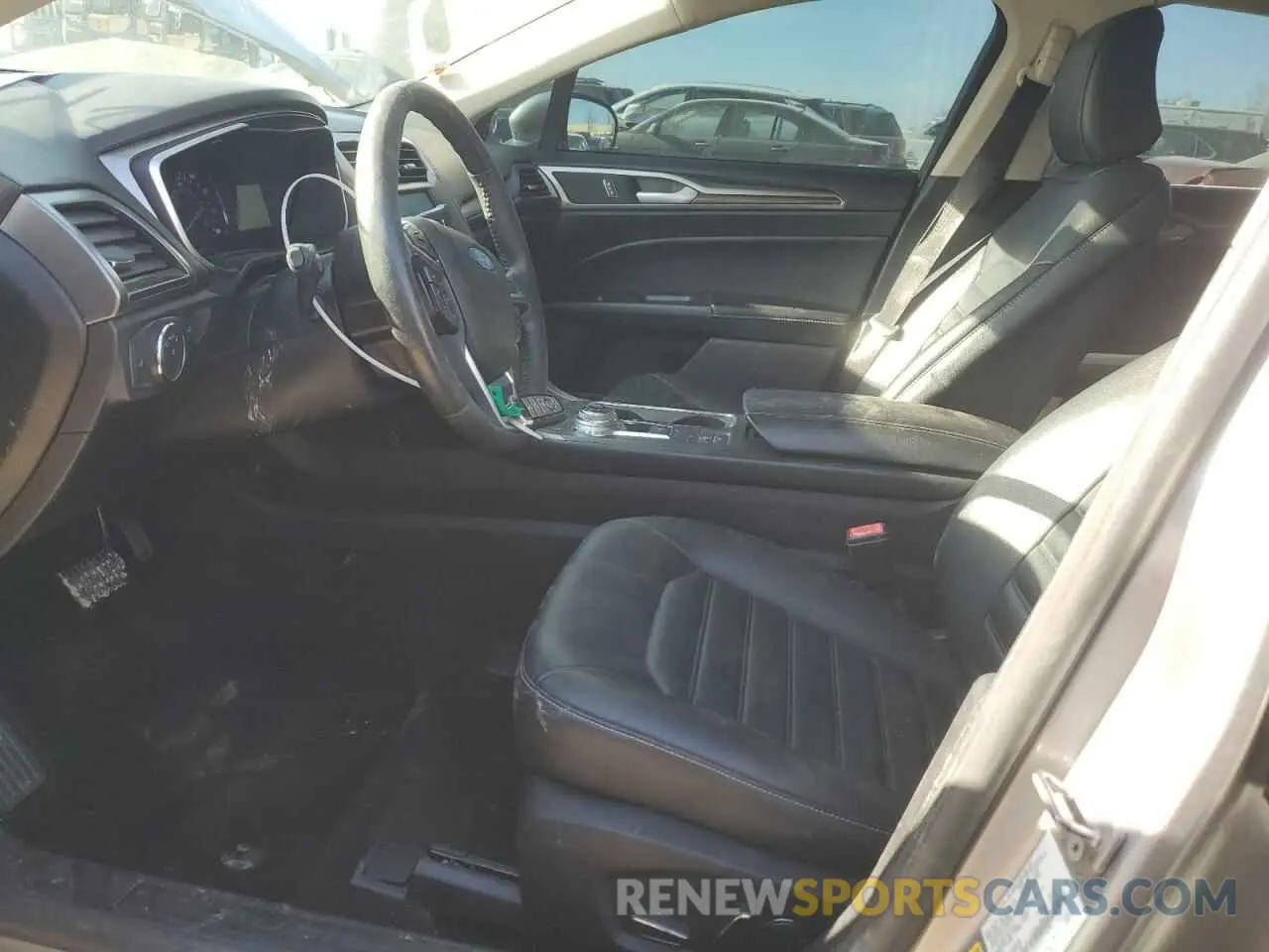 7 Photograph of a damaged car 3FA6P0CD7LR177479 FORD FUSION 2020