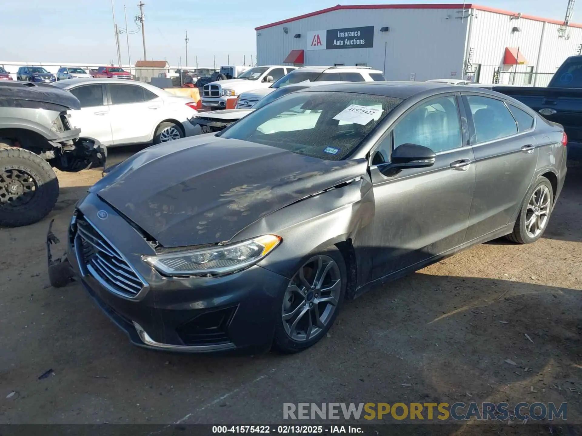 2 Photograph of a damaged car 3FA6P0CD8LR117551 FORD FUSION 2020