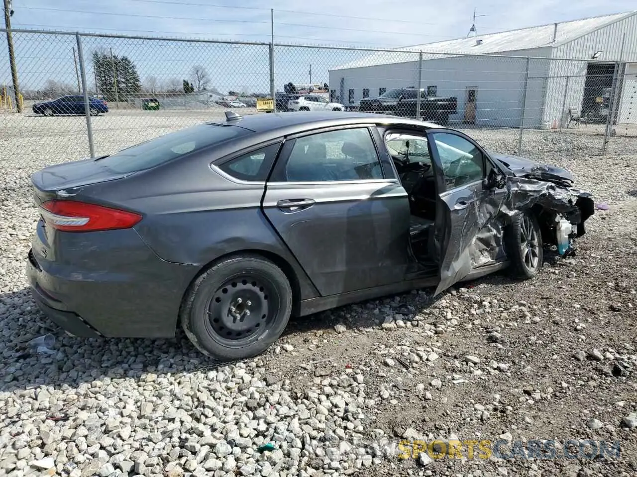 3 Photograph of a damaged car 3FA6P0CD8LR138190 FORD FUSION 2020