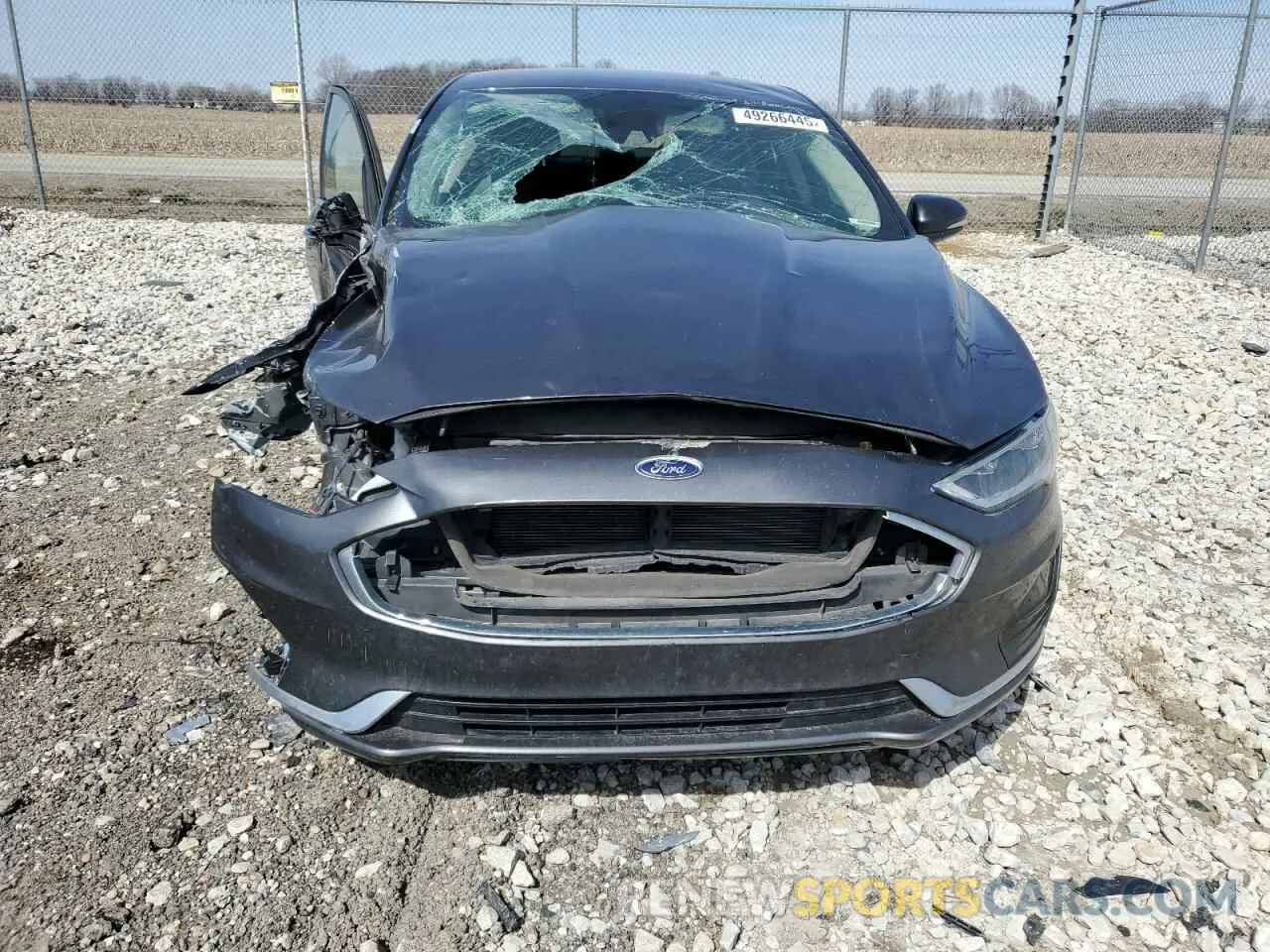 5 Photograph of a damaged car 3FA6P0CD8LR138190 FORD FUSION 2020
