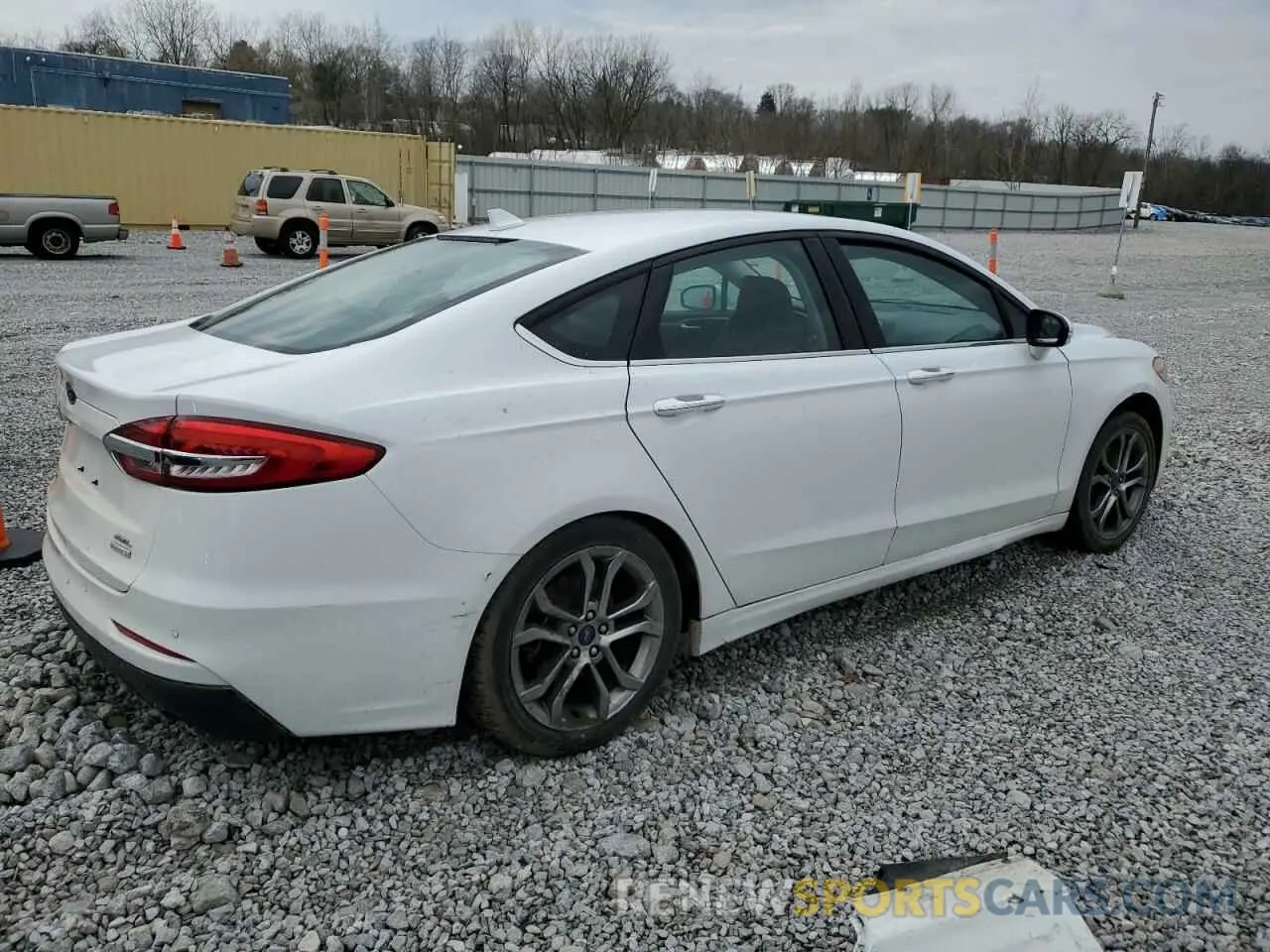 3 Photograph of a damaged car 3FA6P0CD8LR175501 FORD FUSION 2020