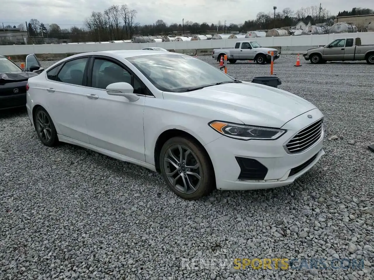 4 Photograph of a damaged car 3FA6P0CD8LR175501 FORD FUSION 2020