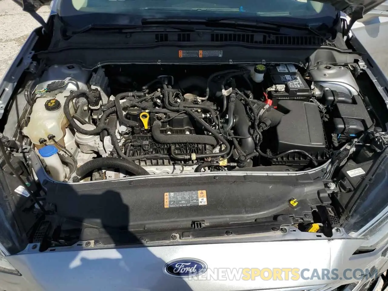 13 Photograph of a damaged car 3FA6P0CD8LR177264 FORD FUSION 2020
