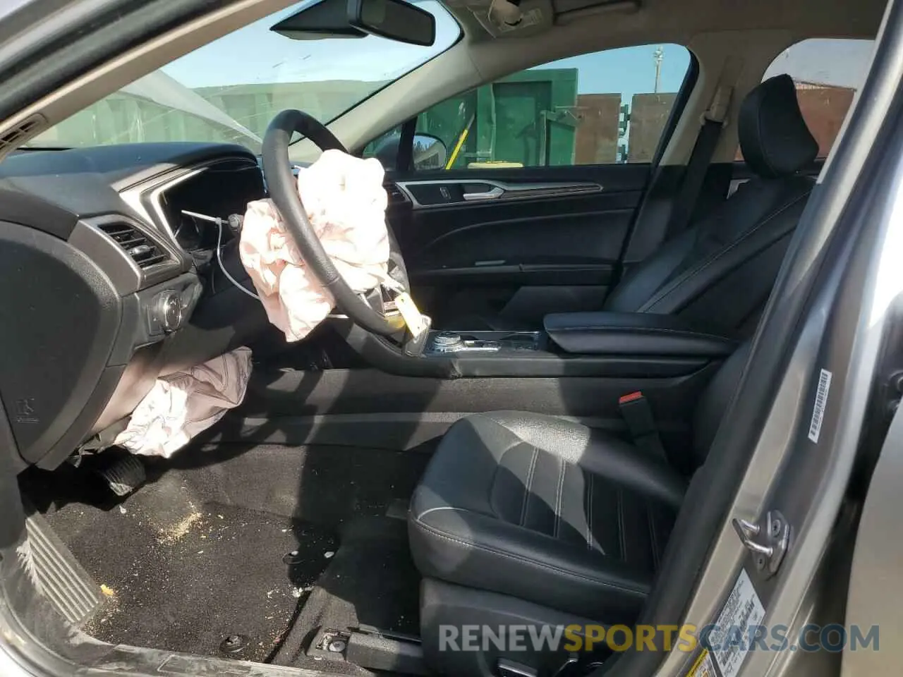7 Photograph of a damaged car 3FA6P0CD9LR130647 FORD FUSION 2020