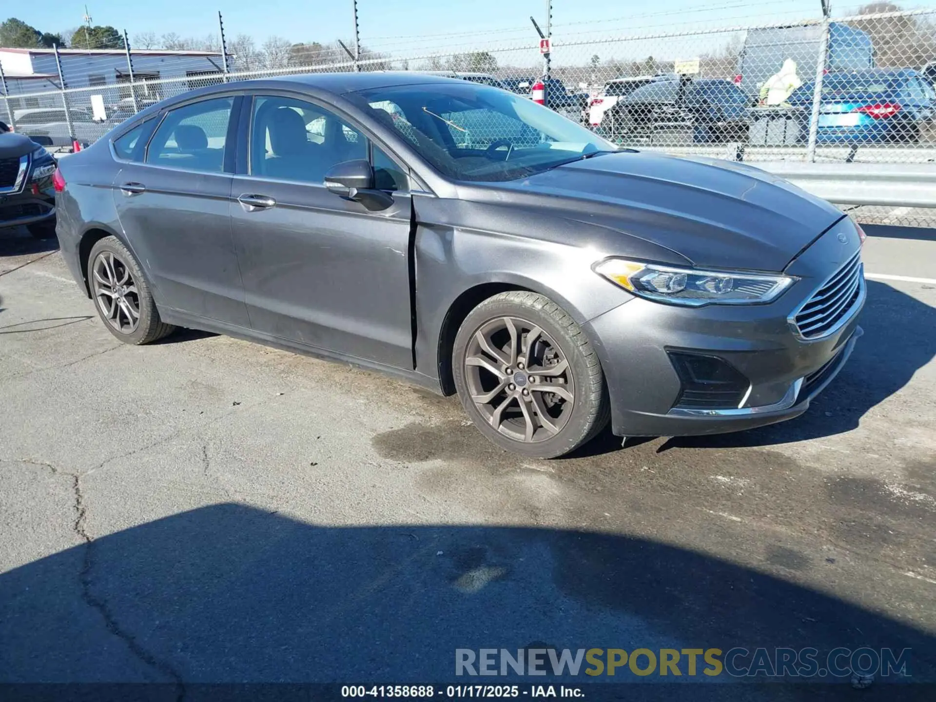 1 Photograph of a damaged car 3FA6P0CD9LR136870 FORD FUSION 2020